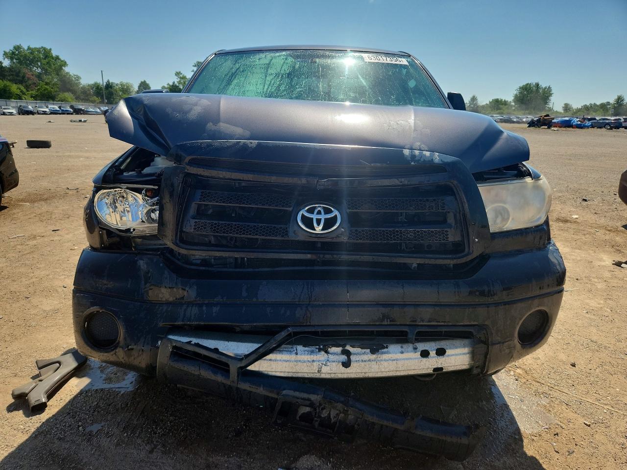 2011 Toyota Tundra Double Cab Sr5 Gray vin: 5TFUM5F11BX019895