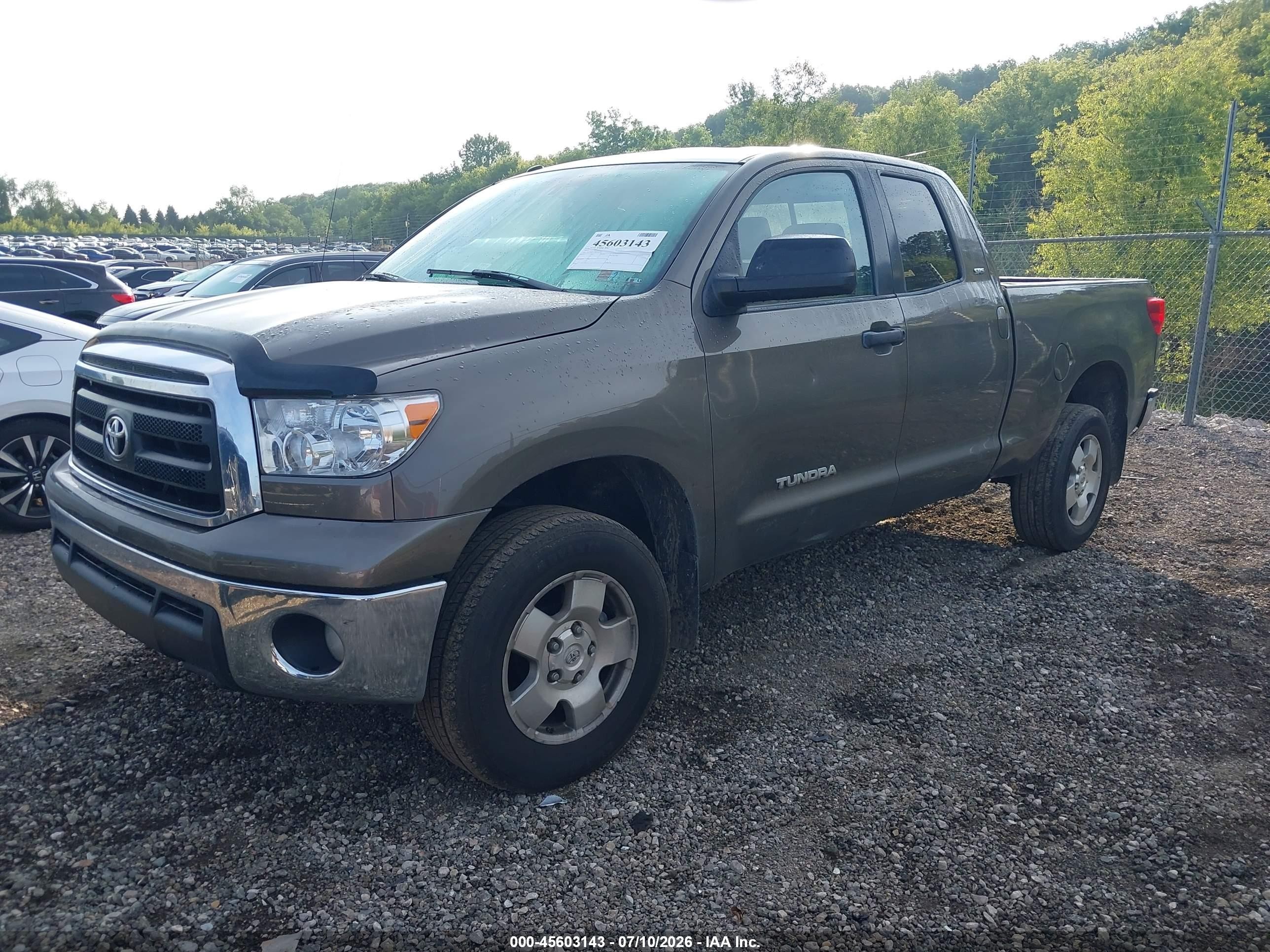 2011 Toyota Tundra Grade 4.6l V8 Gray vin: 5TFUM5F11BX024787