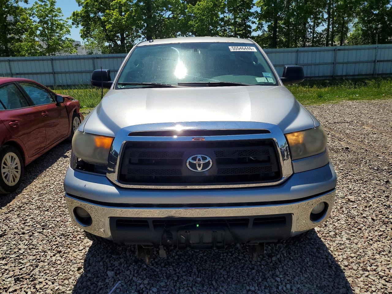 2012 Toyota Tundra Double Cab Sr5 Серебряный vin: 5TFUM5F11CX030476