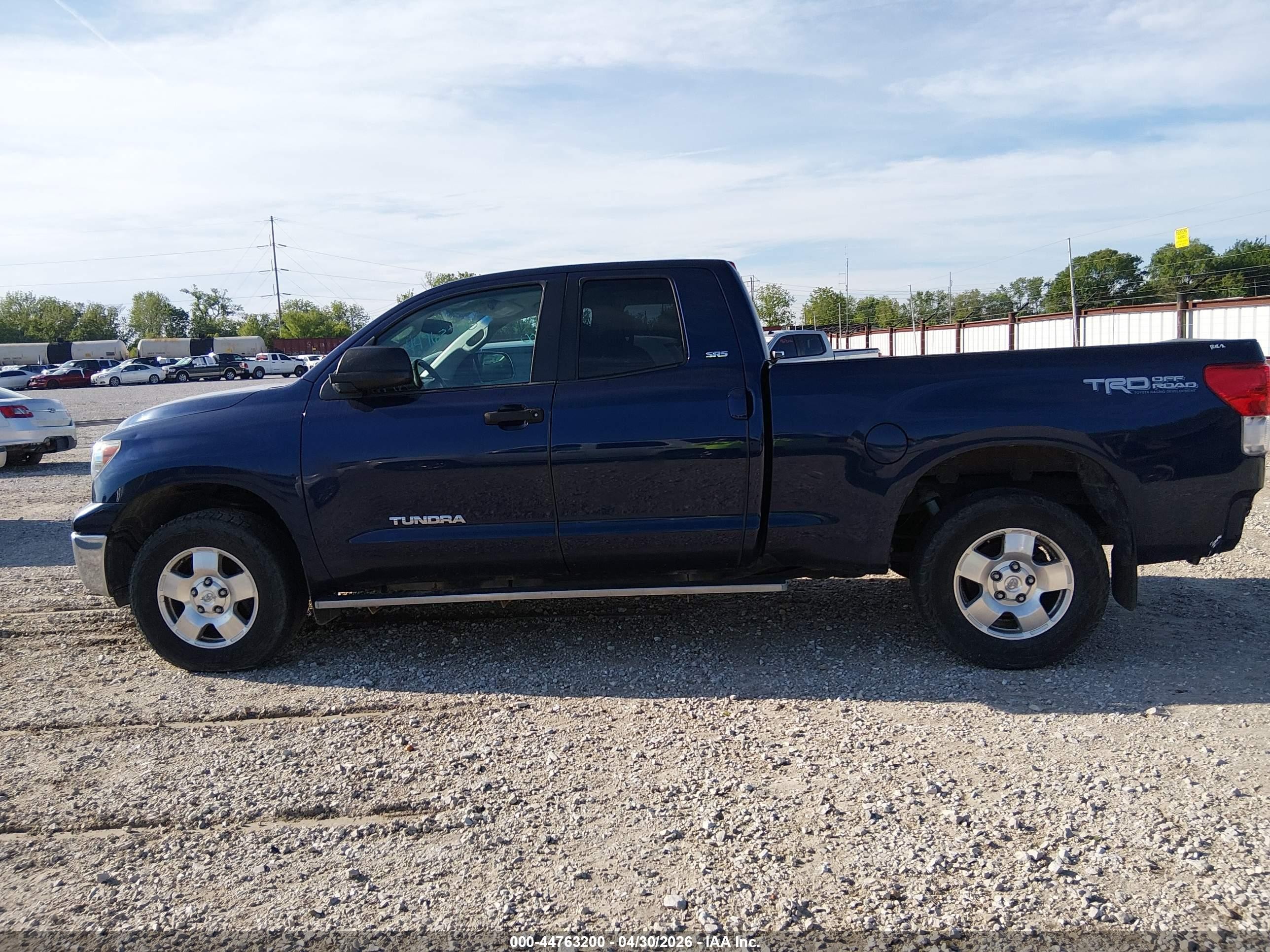 2012 Toyota Tundra Grade 4.6l V8 Blue vin: 5TFUM5F12CX032060