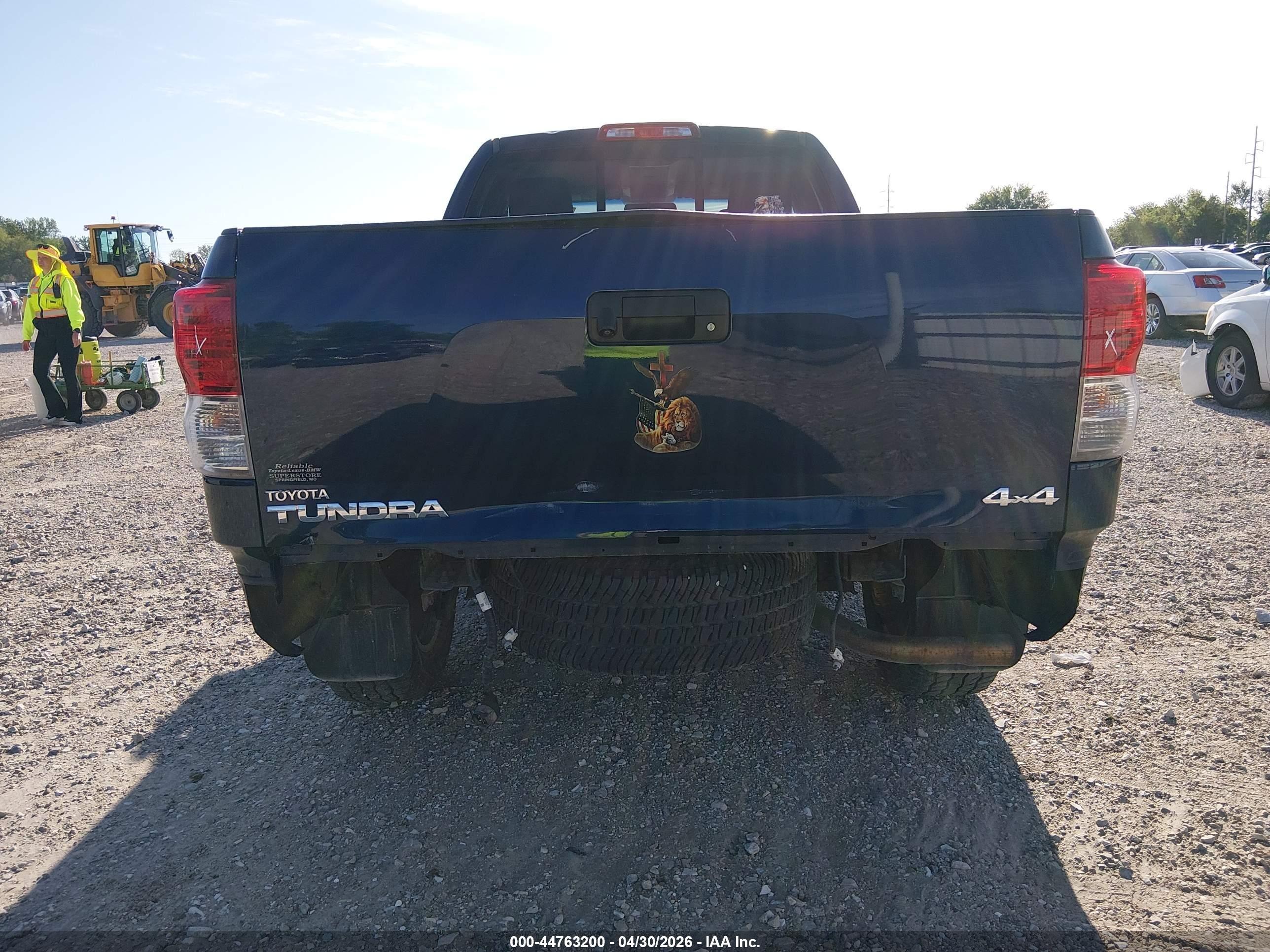 2012 Toyota Tundra Grade 4.6l V8 Blue vin: 5TFUM5F12CX032060