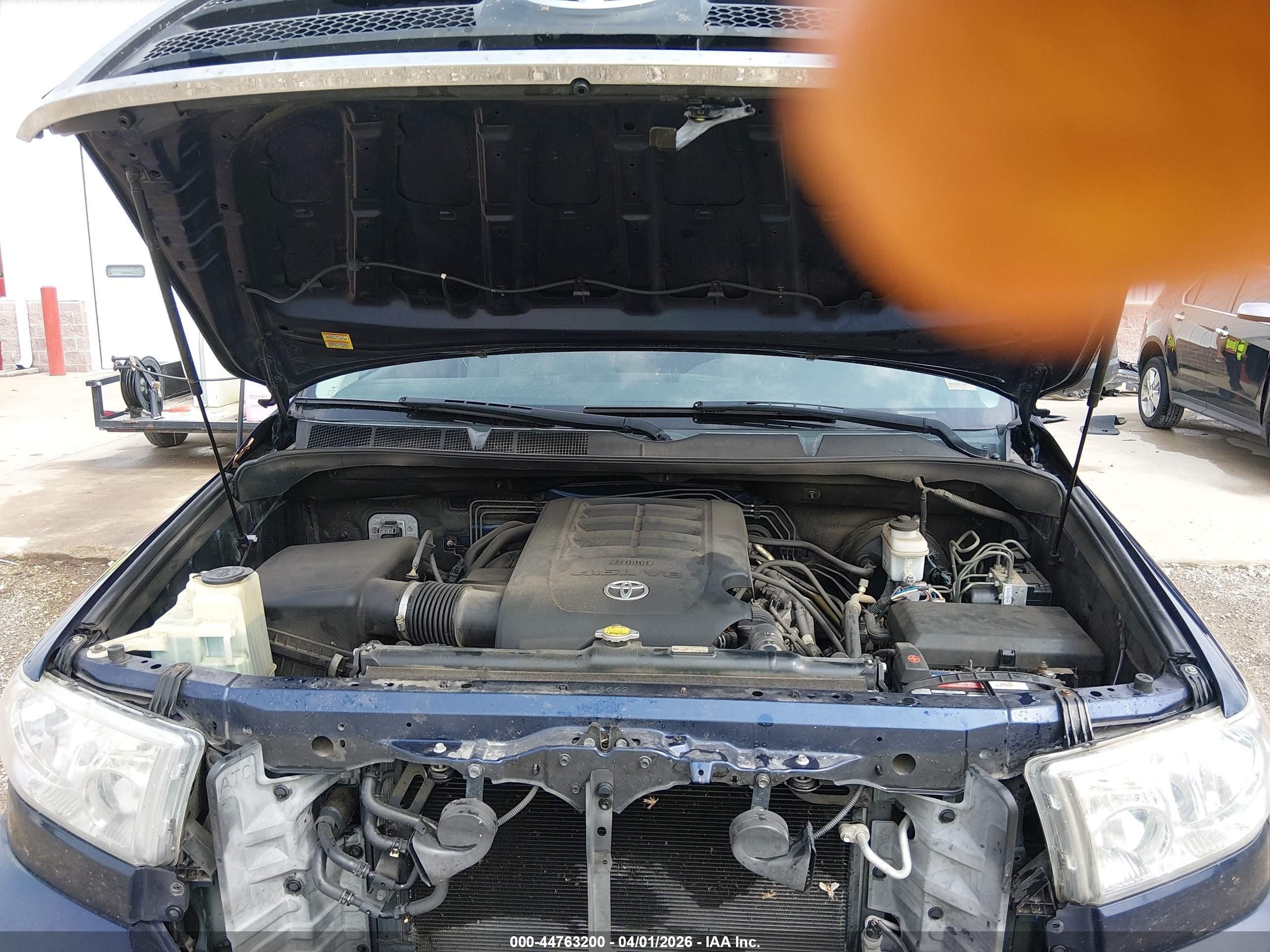 2012 Toyota Tundra Grade 4.6l V8 Blue vin: 5TFUM5F12CX032060