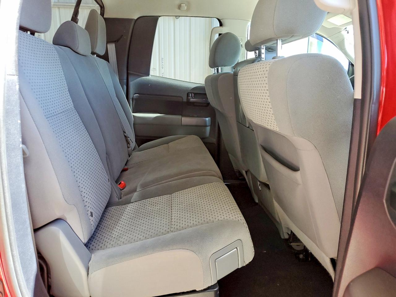 2013 Toyota Tundra Double Cab Sr5 Red vin: 5TFUM5F12DX042430