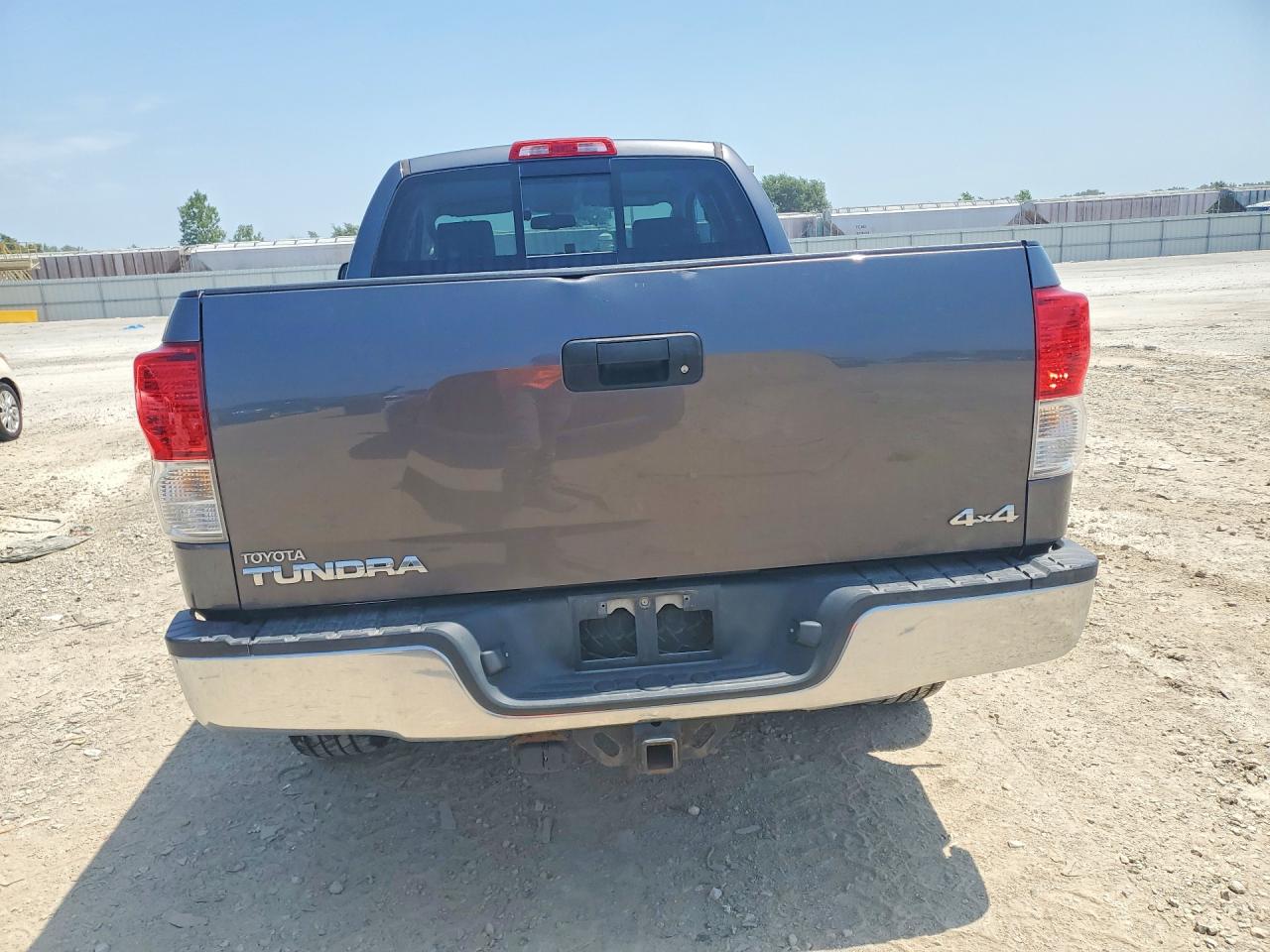 2013 Toyota Tundra Double Cab Sr5 Gray vin: 5TFUM5F12DX044372