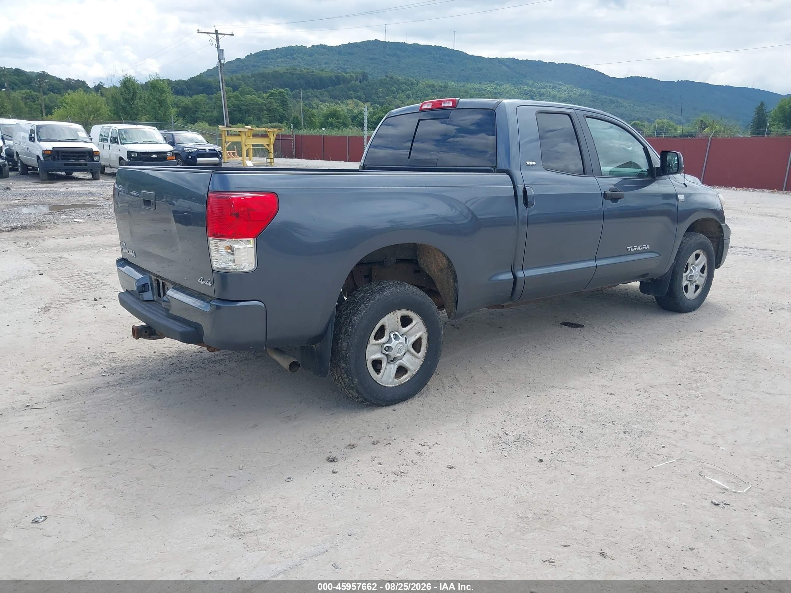 2010 Toyota Tundra Grade 4.6l V8 Синий vin: 5TFUM5F13AX003616