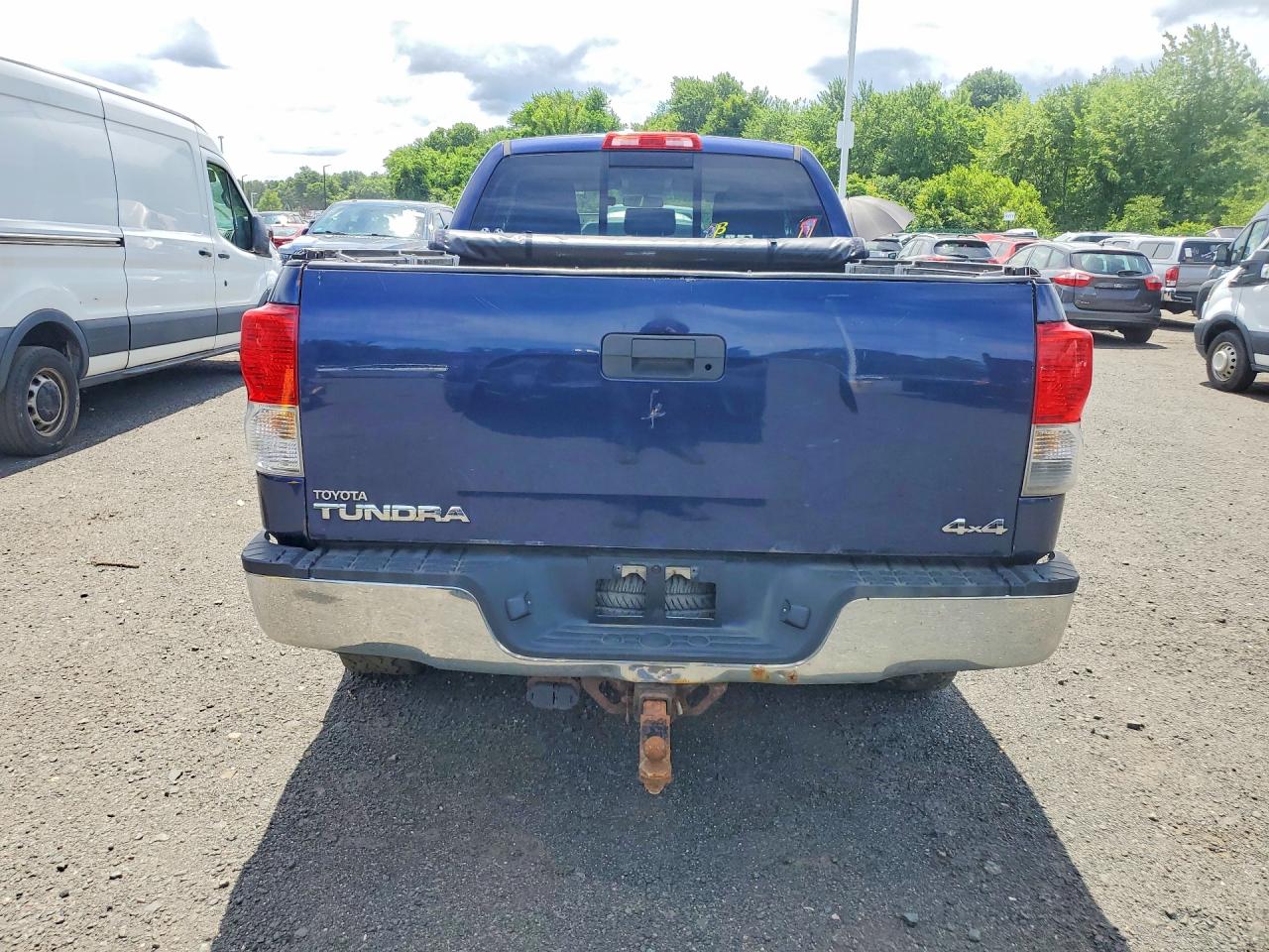2011 Toyota Tundra Double Cab Sr5 Purple vin: 5TFUM5F13BX023270