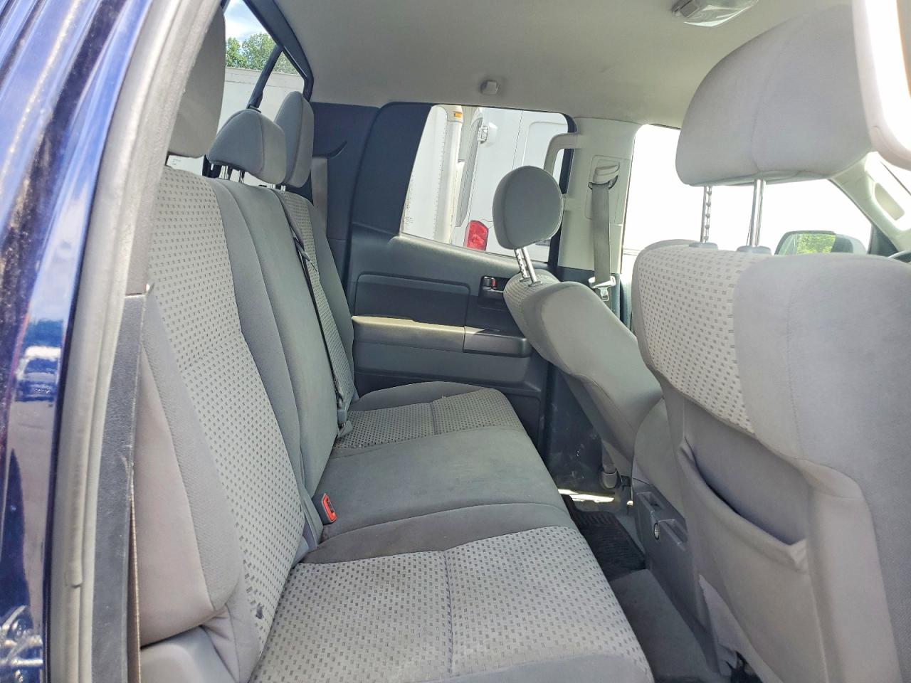 2011 Toyota Tundra Double Cab Sr5 Purple vin: 5TFUM5F13BX023270