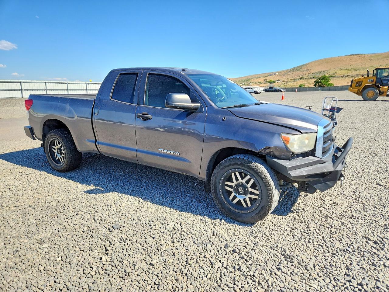 2011 Toyota Tundra Double Cab Sr5 Угольный vin: 5TFUM5F13BX027075