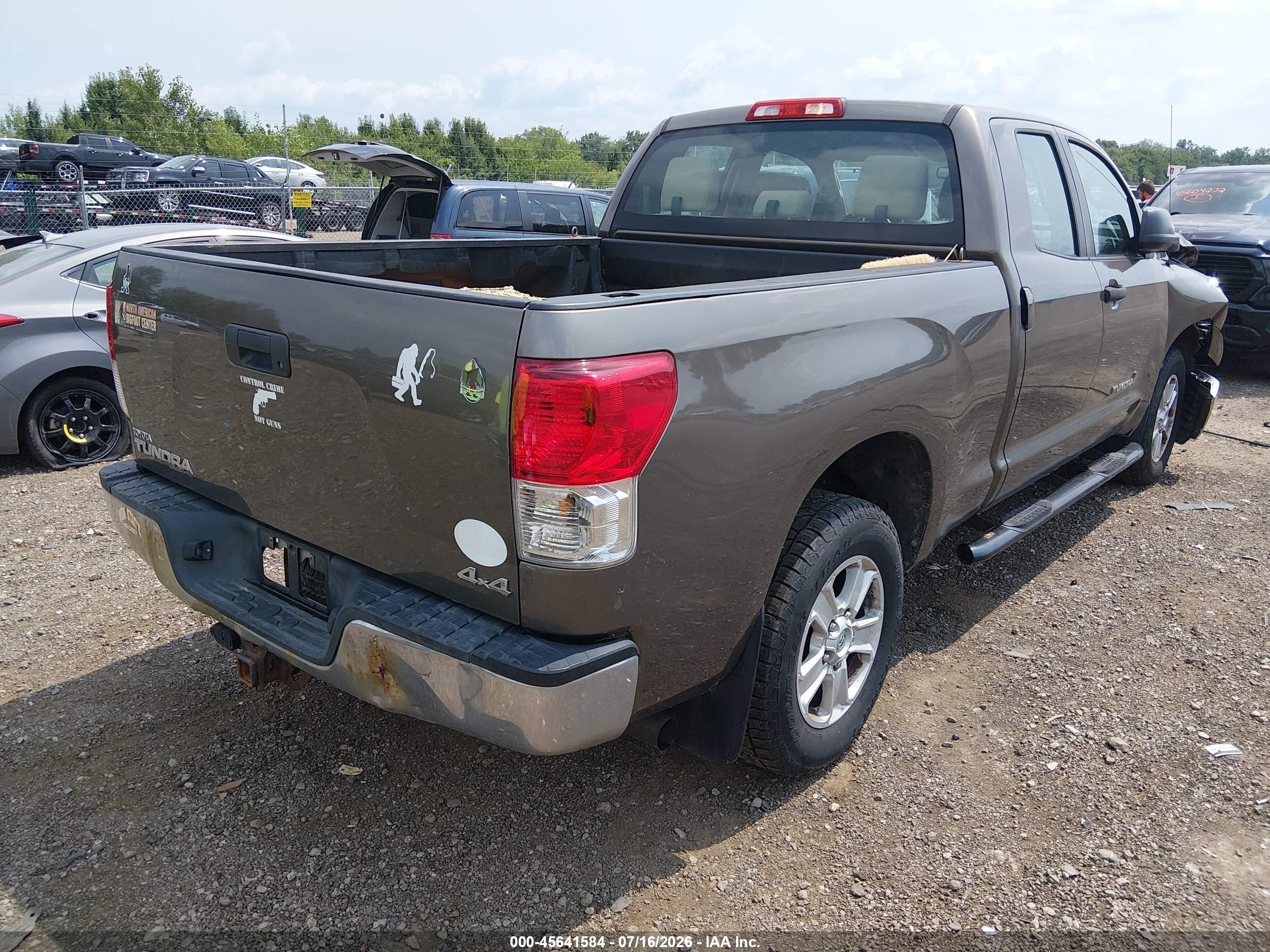 2012 Toyota Tundra Grade 4.6l V8 Brown vin: 5TFUM5F13CX032519