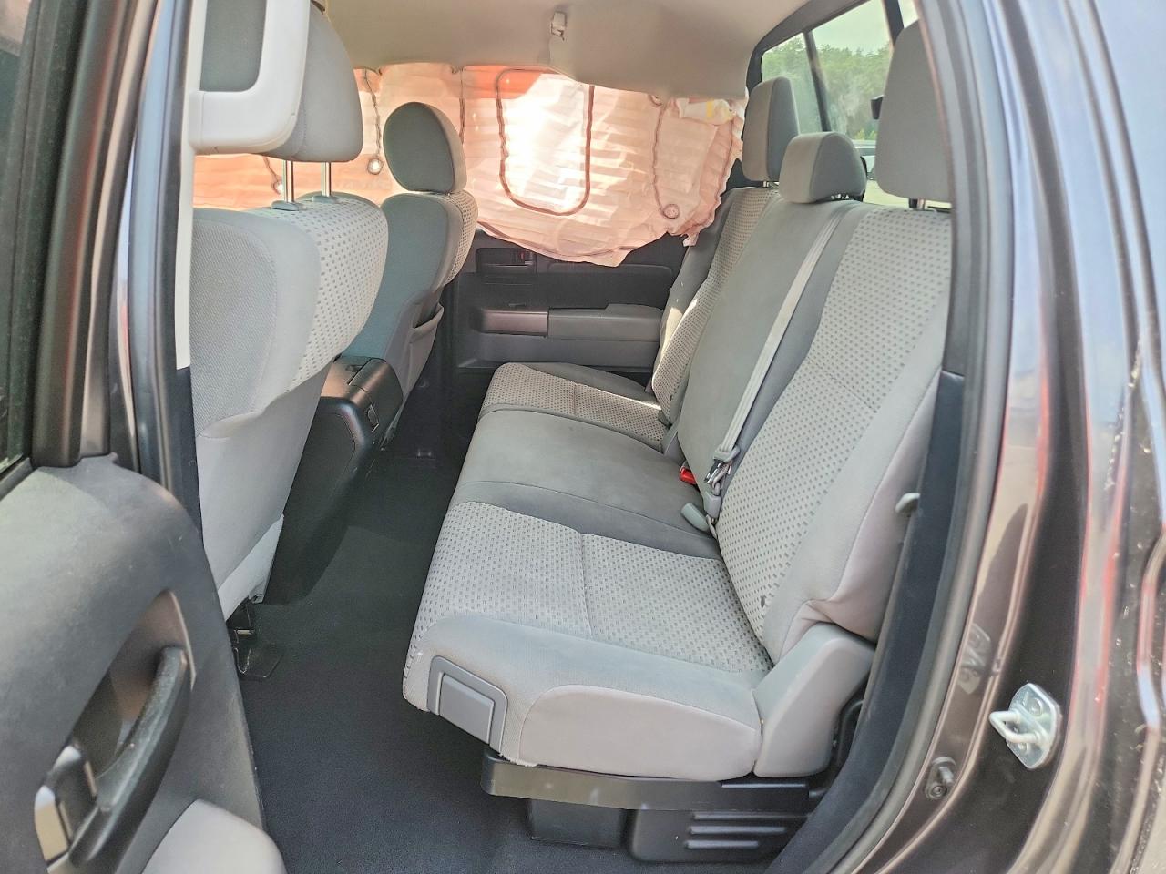 2012 Toyota Tundra Double Cab Sr5 Gray vin: 5TFUM5F13CX036599