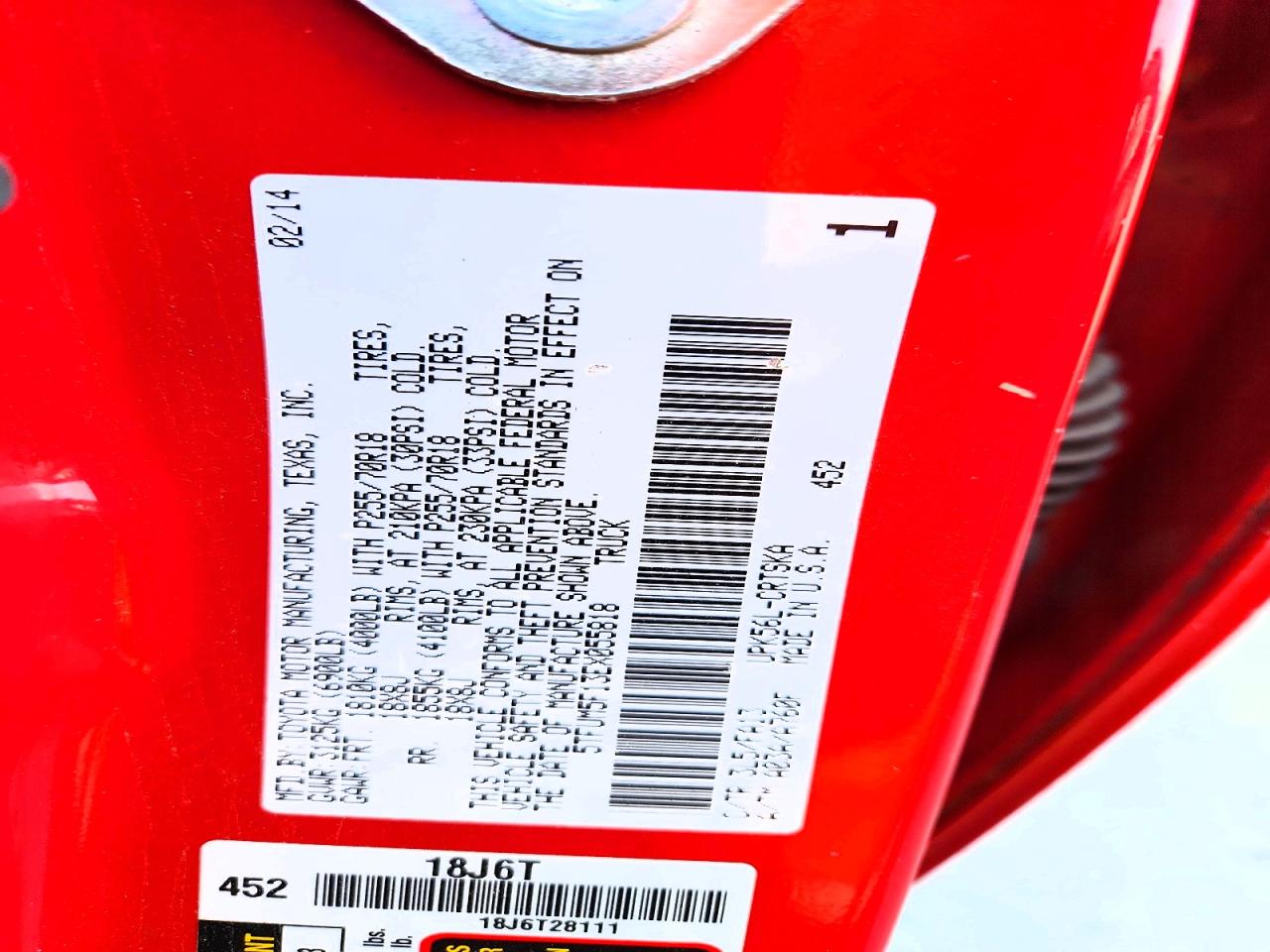 2014 Toyota Tundra Sr Red vin: 5TFUM5F13EX055818