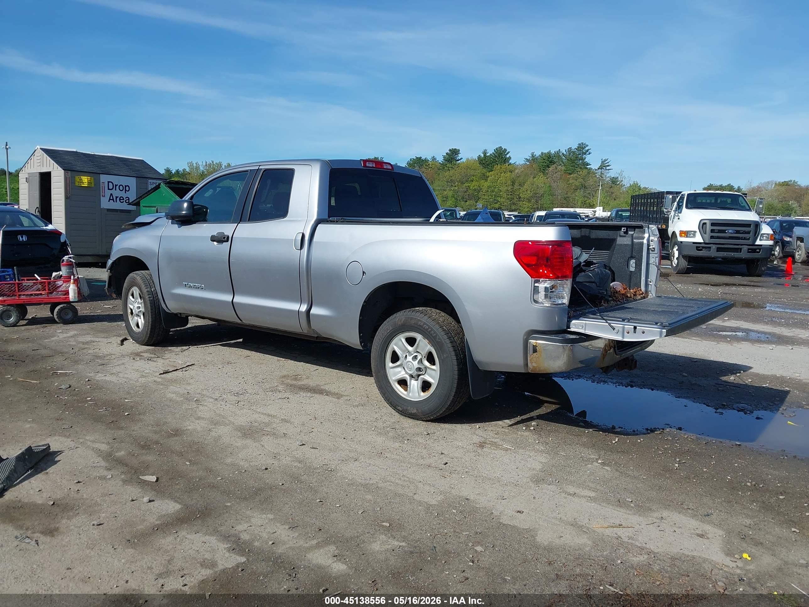2010 Toyota Tundra Grade 4.6l V8 Silver vin: 5TFUM5F14AX011854
