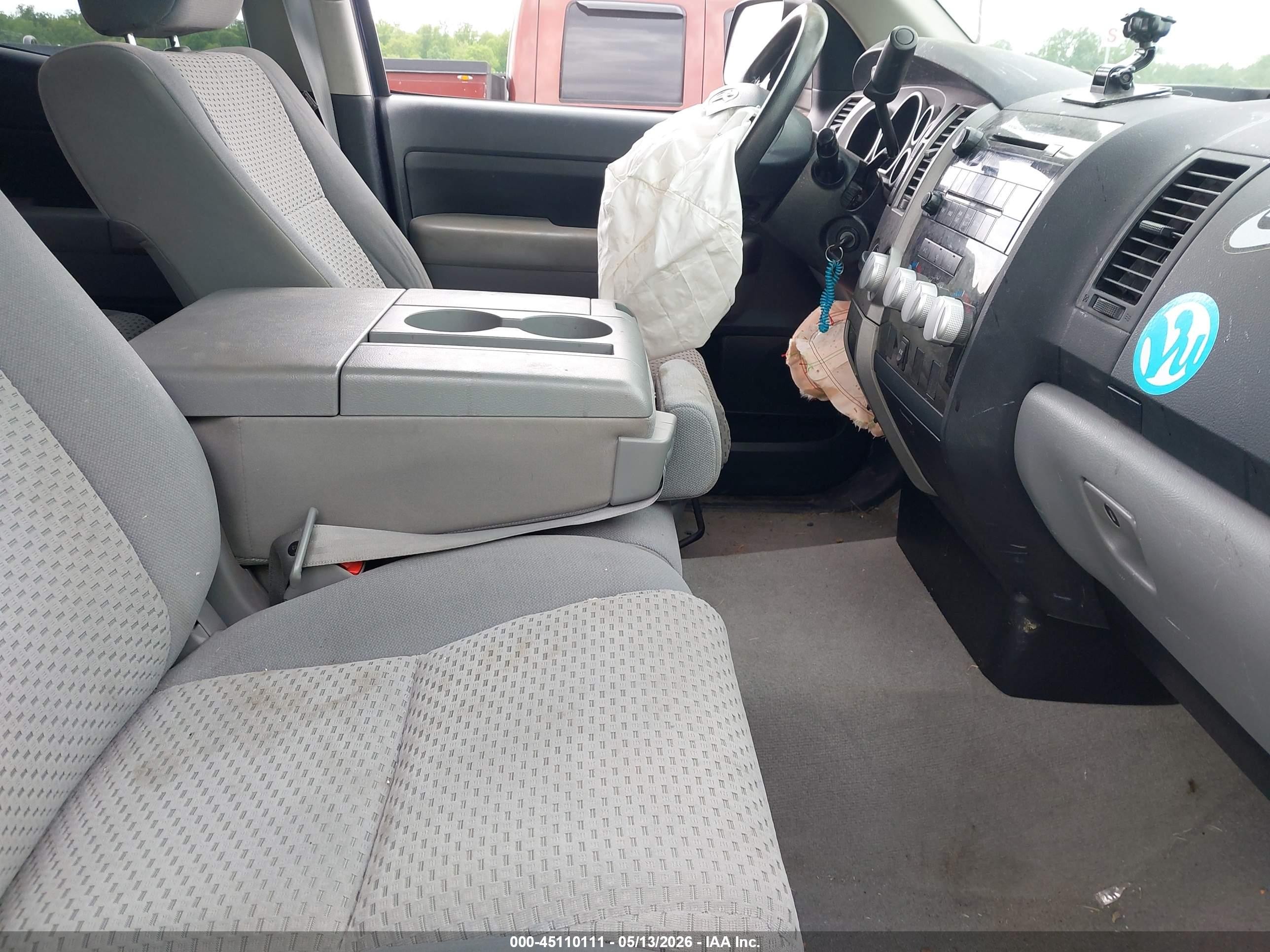 2011 Toyota Tundra Grade 4.6l V8 Blue vin: 5TFUM5F14BX019020