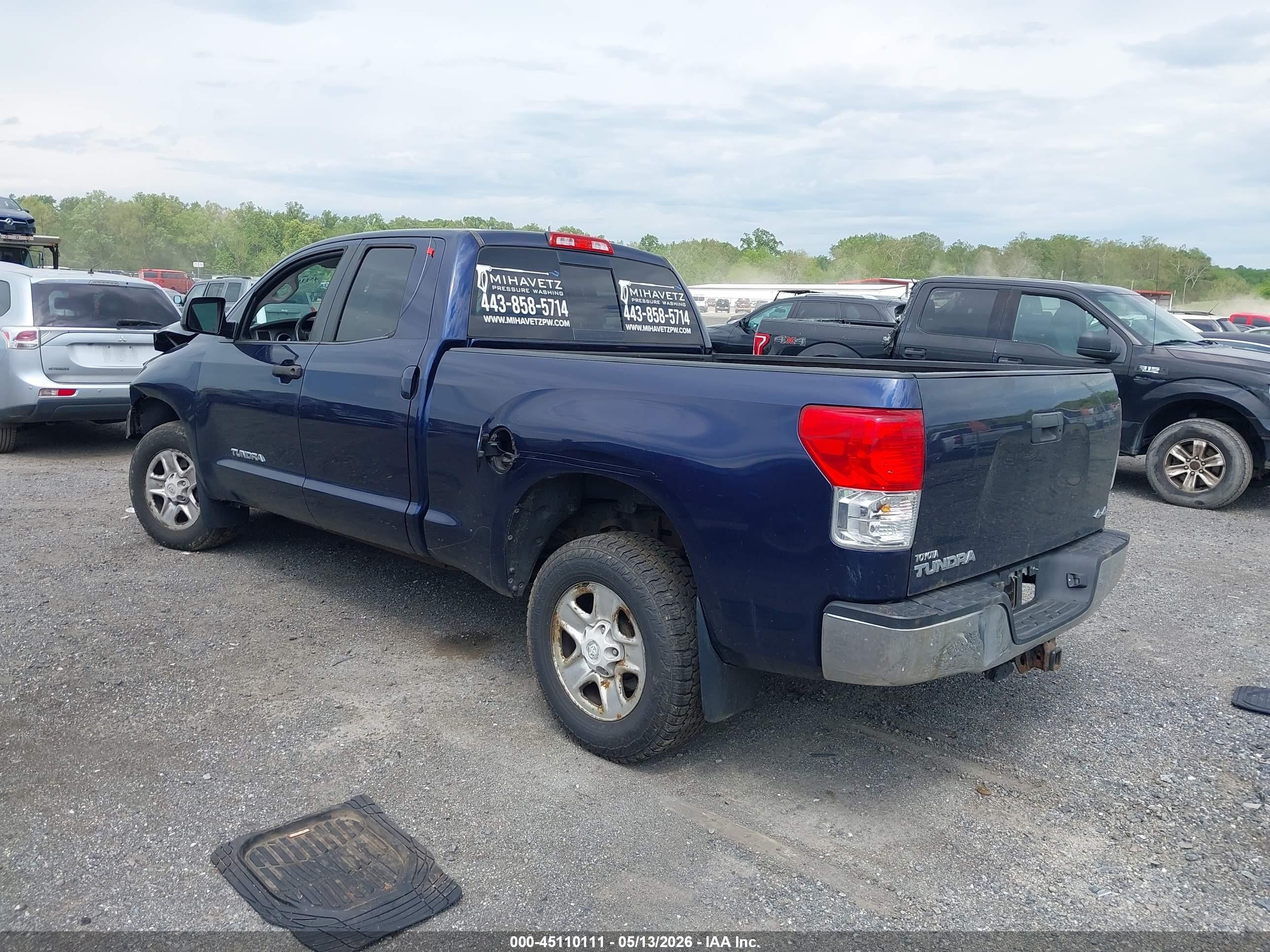2011 Toyota Tundra Grade 4.6l V8 Blue vin: 5TFUM5F14BX019020