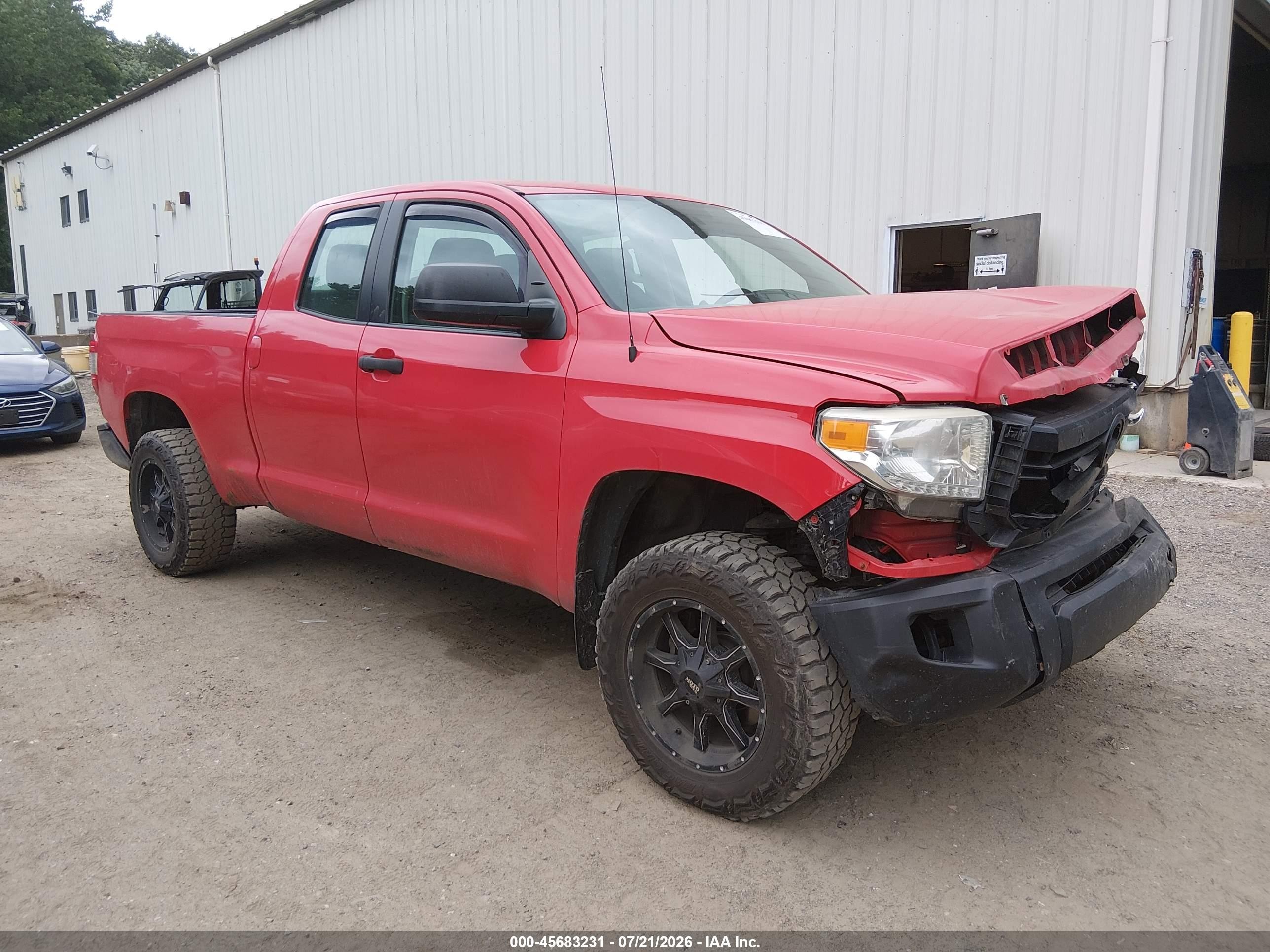 2014 Toyota Tundra Sr 4.6l V8 Red vin: 5TFUM5F14EX055116