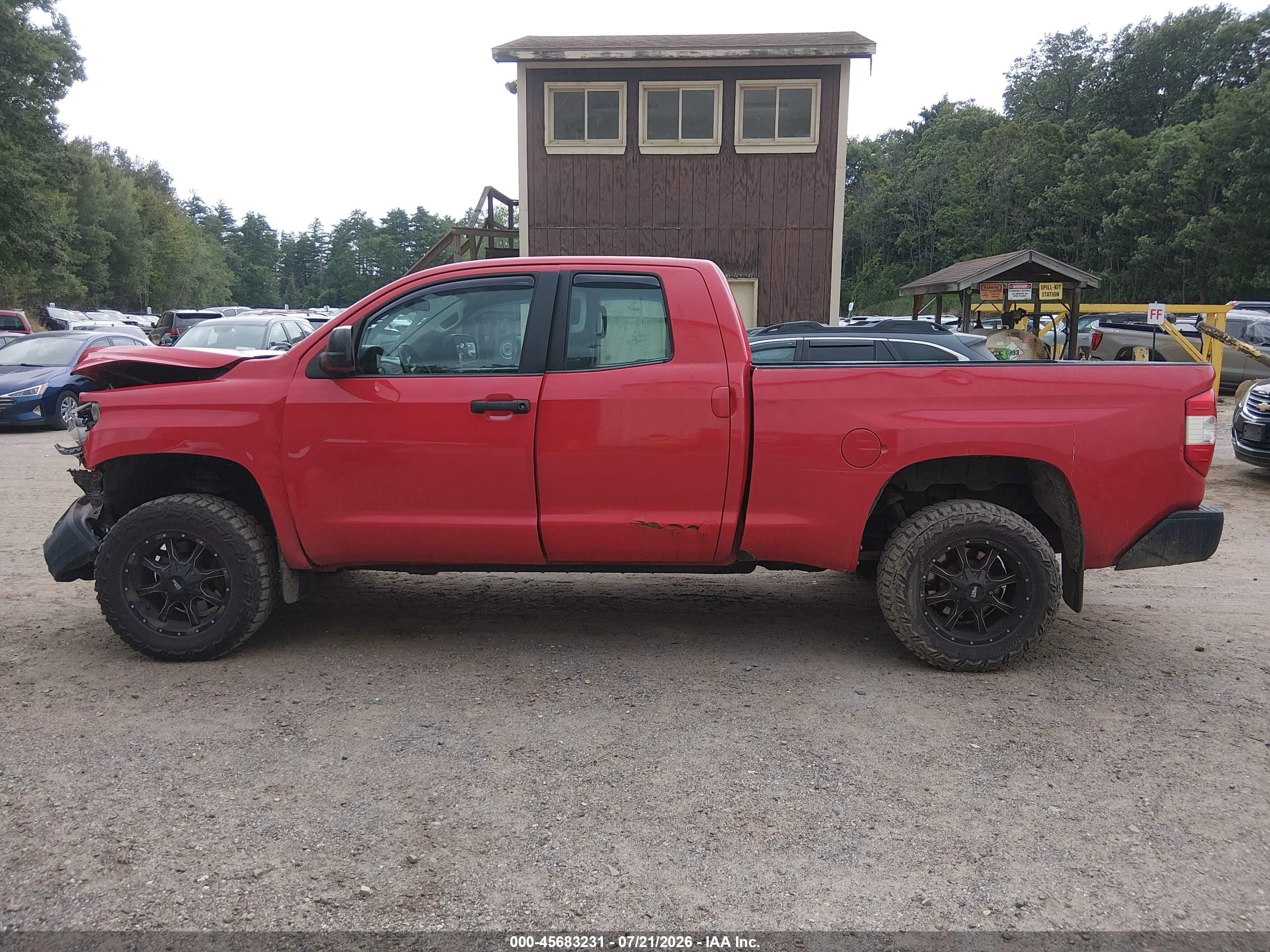 2014 Toyota Tundra Sr 4.6l V8 Красный vin: 5TFUM5F14EX055116