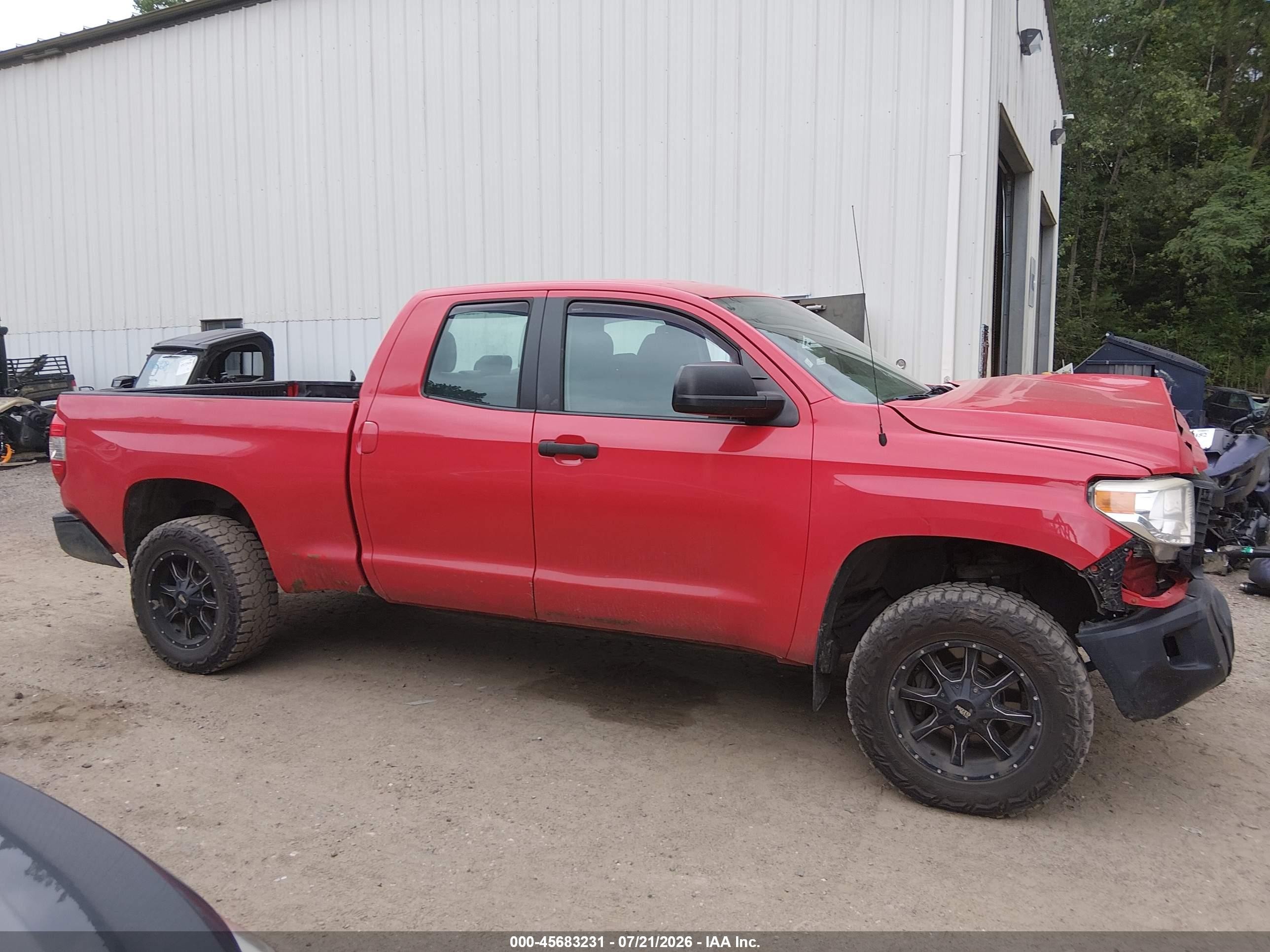 2014 Toyota Tundra Sr 4.6l V8 Красный vin: 5TFUM5F14EX055116