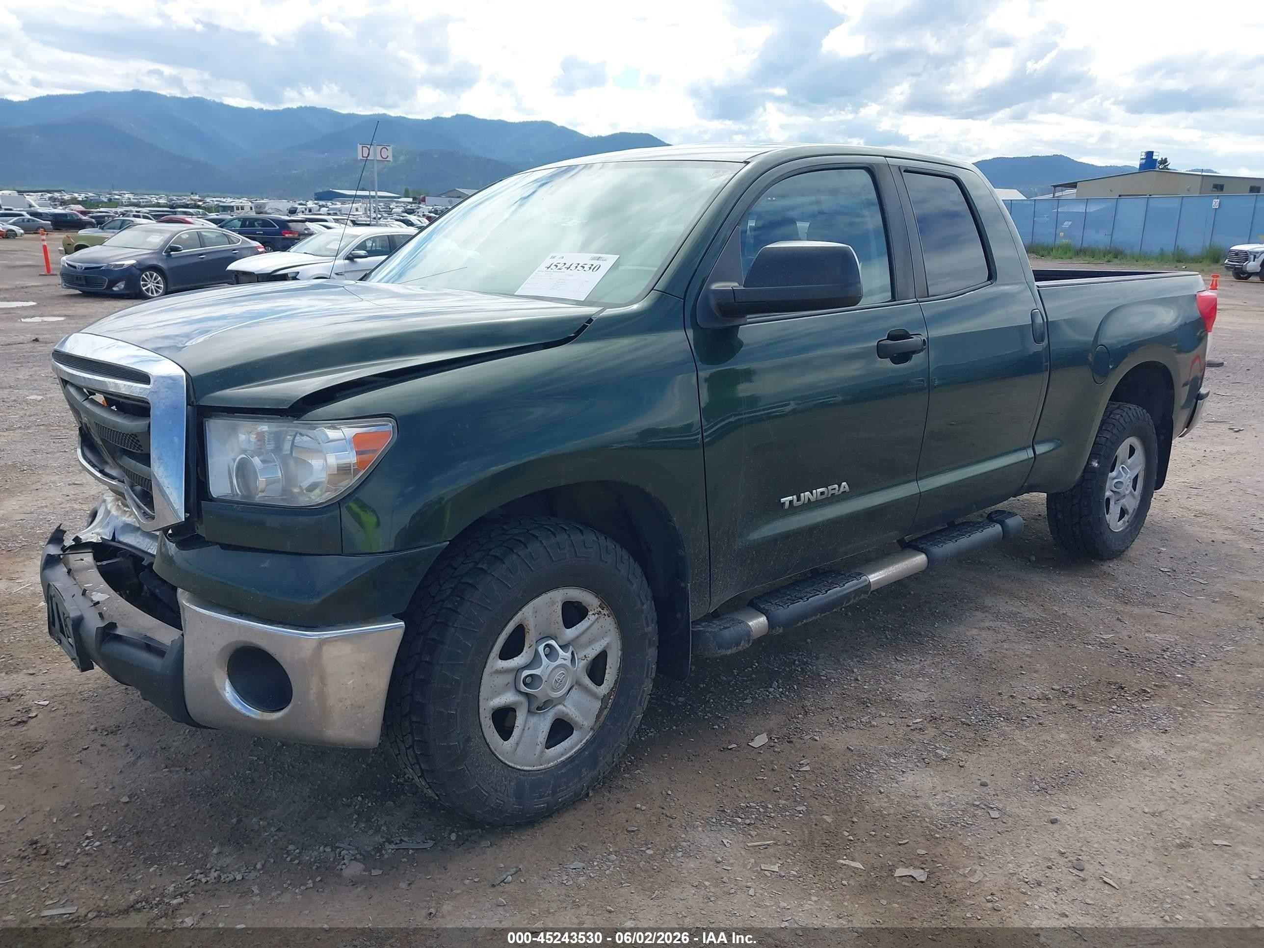 2011 Toyota Tundra Grade 4.6l V8 Green vin: 5TFUM5F15BX026428