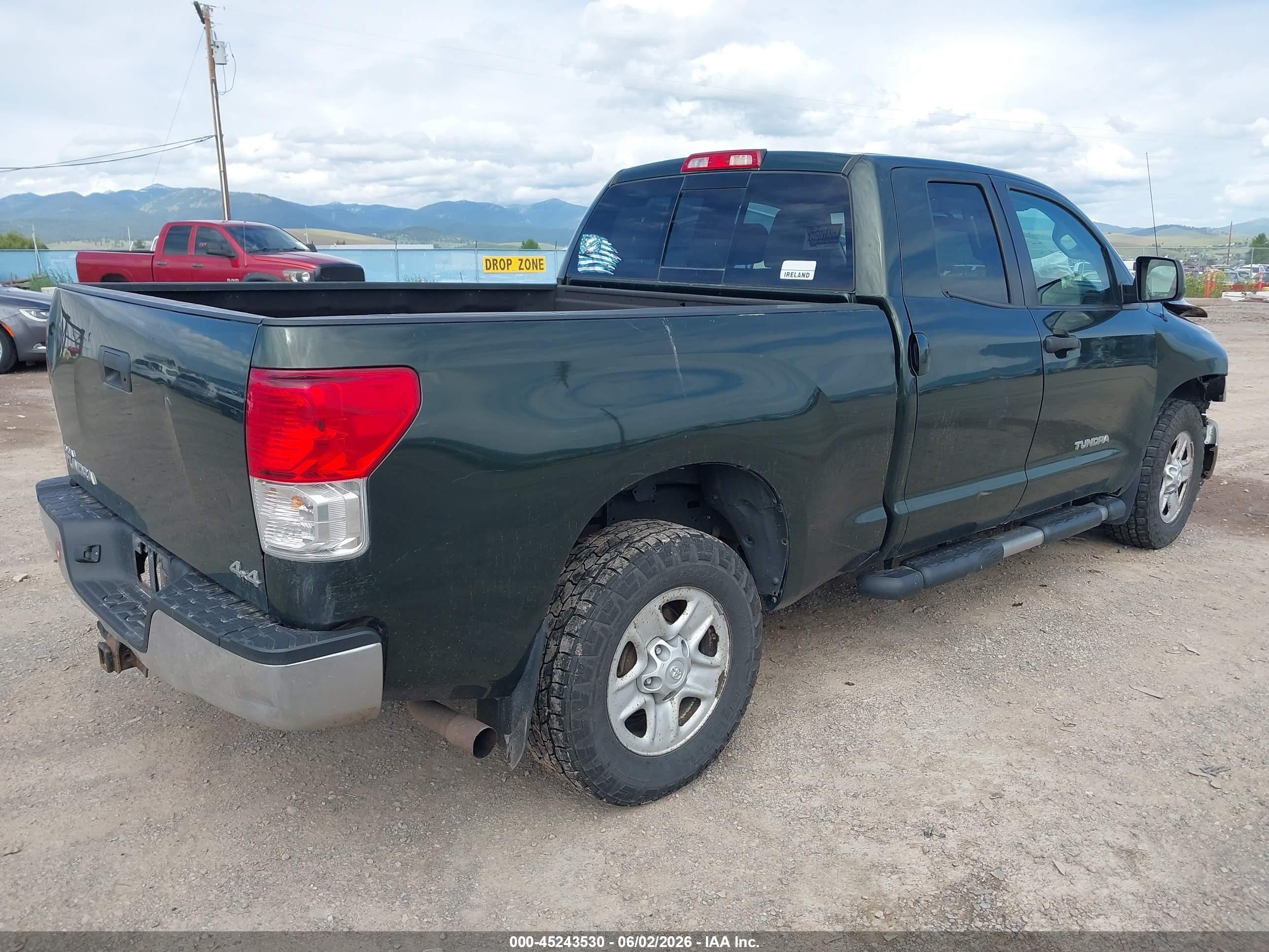 2011 Toyota Tundra Grade 4.6l V8 Green vin: 5TFUM5F15BX026428