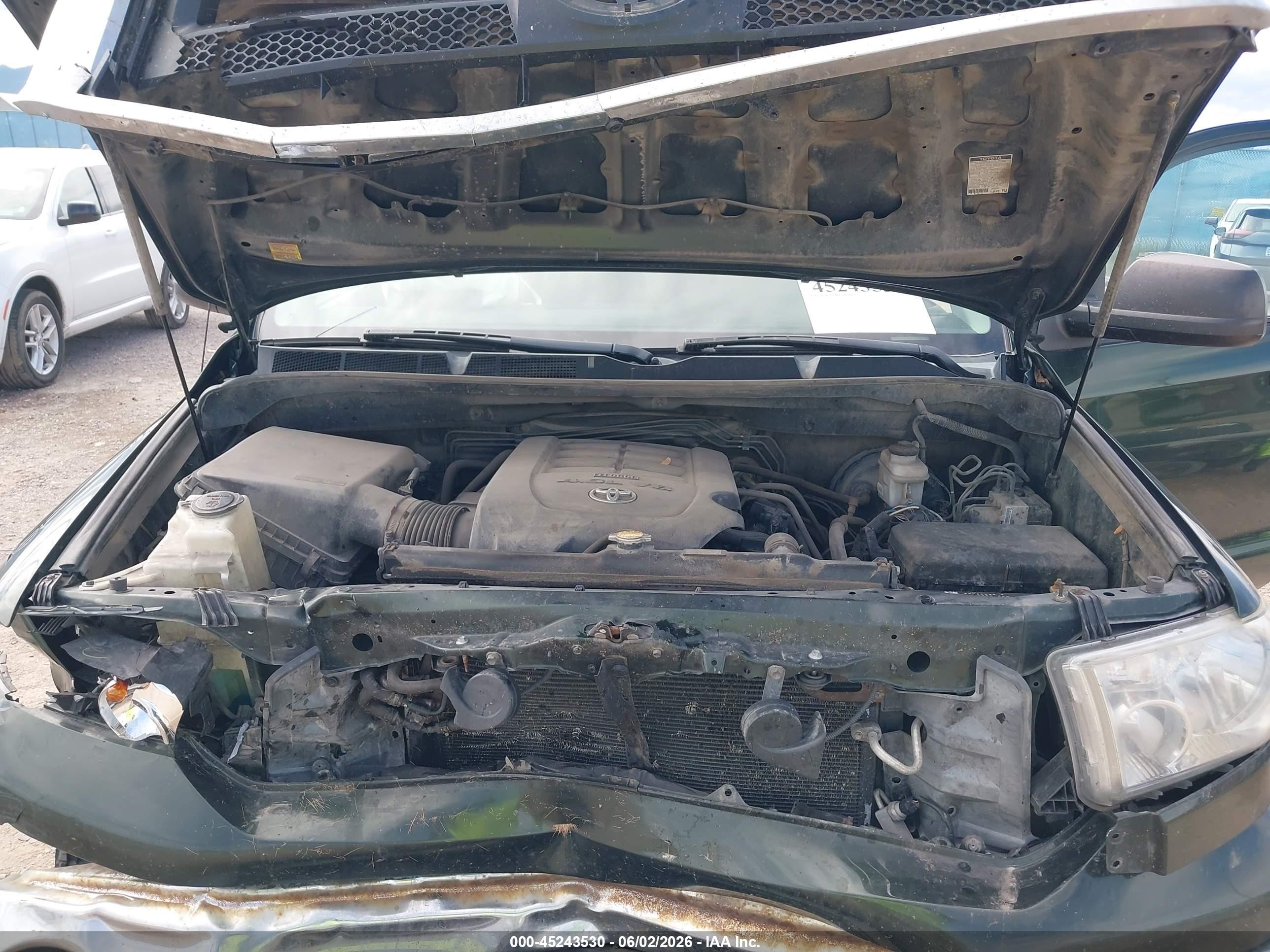 2011 Toyota Tundra Grade 4.6l V8 Green vin: 5TFUM5F15BX026428