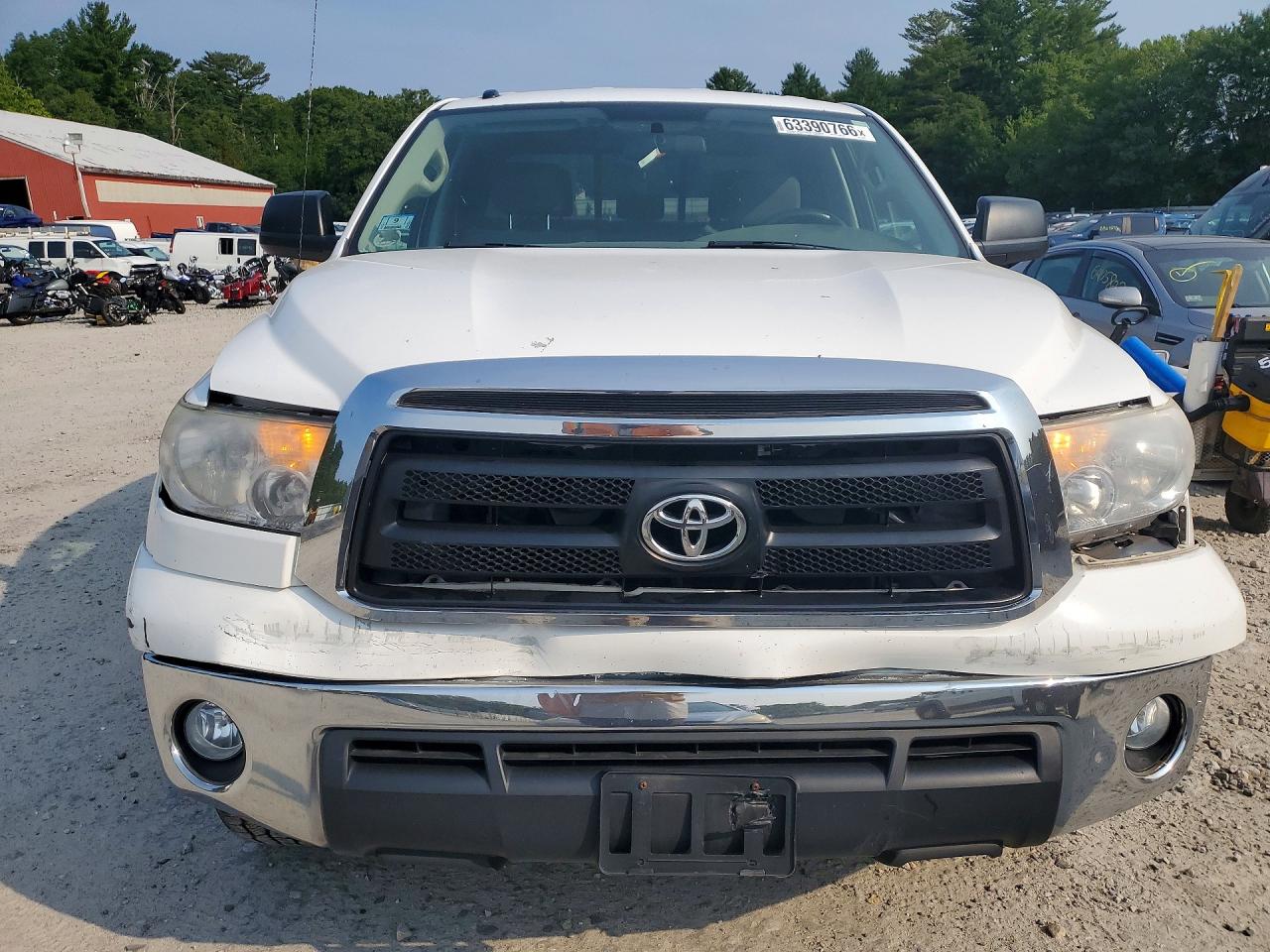 2012 Toyota Tundra Double Cab Sr5 White vin: 5TFUM5F15CX033543