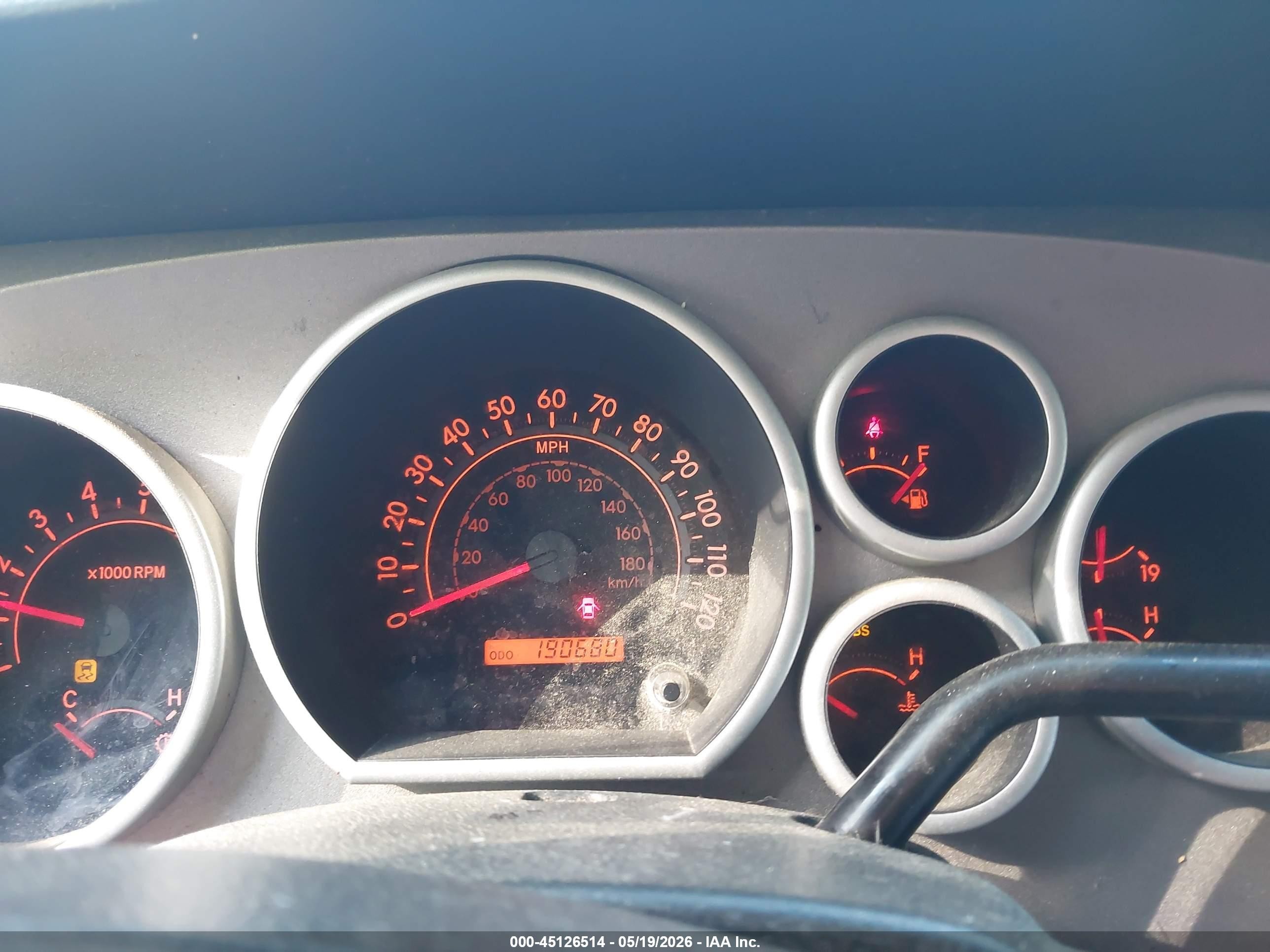2012 Toyota Tundra Grade 4.6l V8 Red vin: 5TFUM5F15CX038824