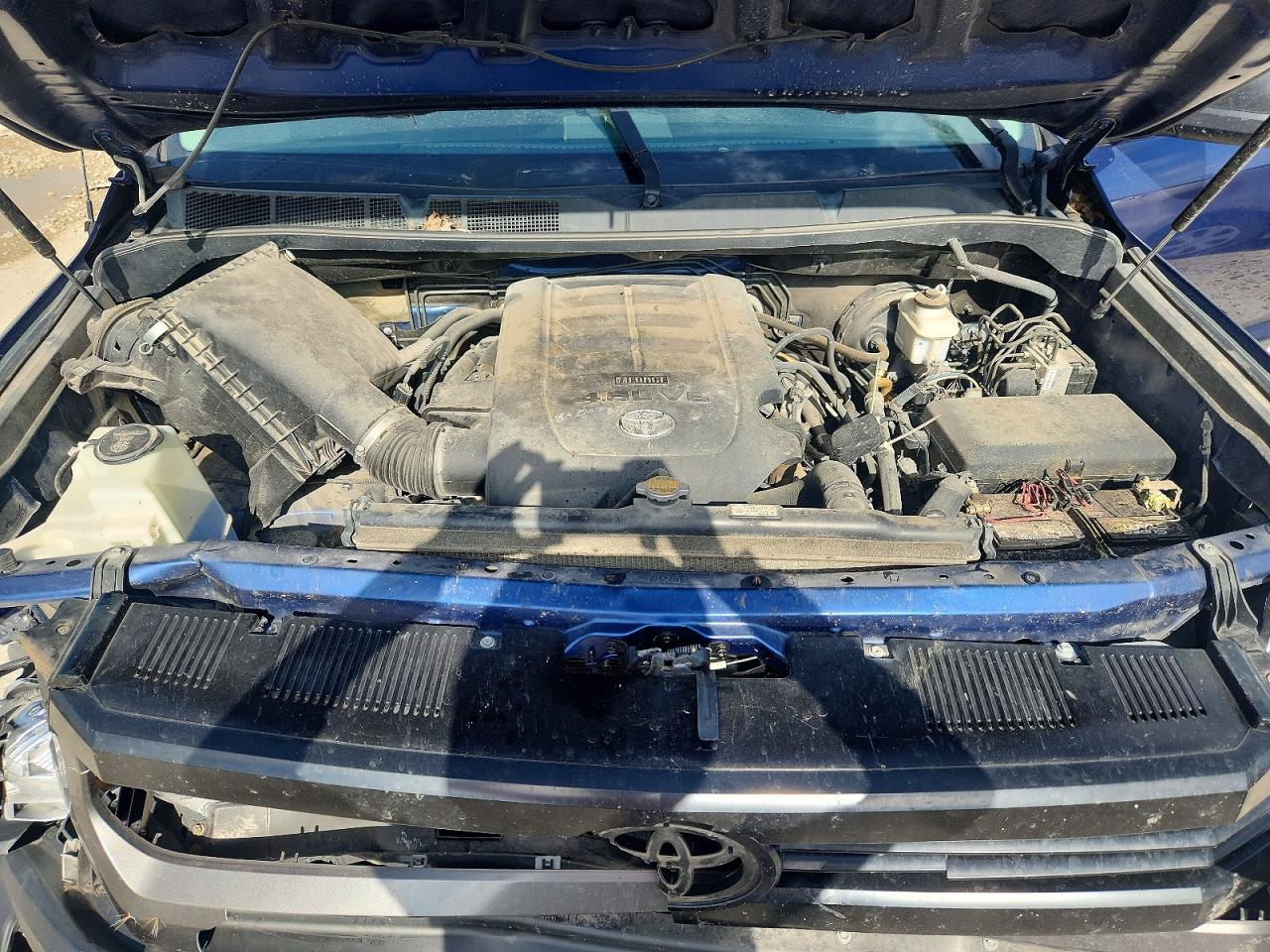 2015 Toyota Tundra Blue vin: 5TFUM5F15FX061430