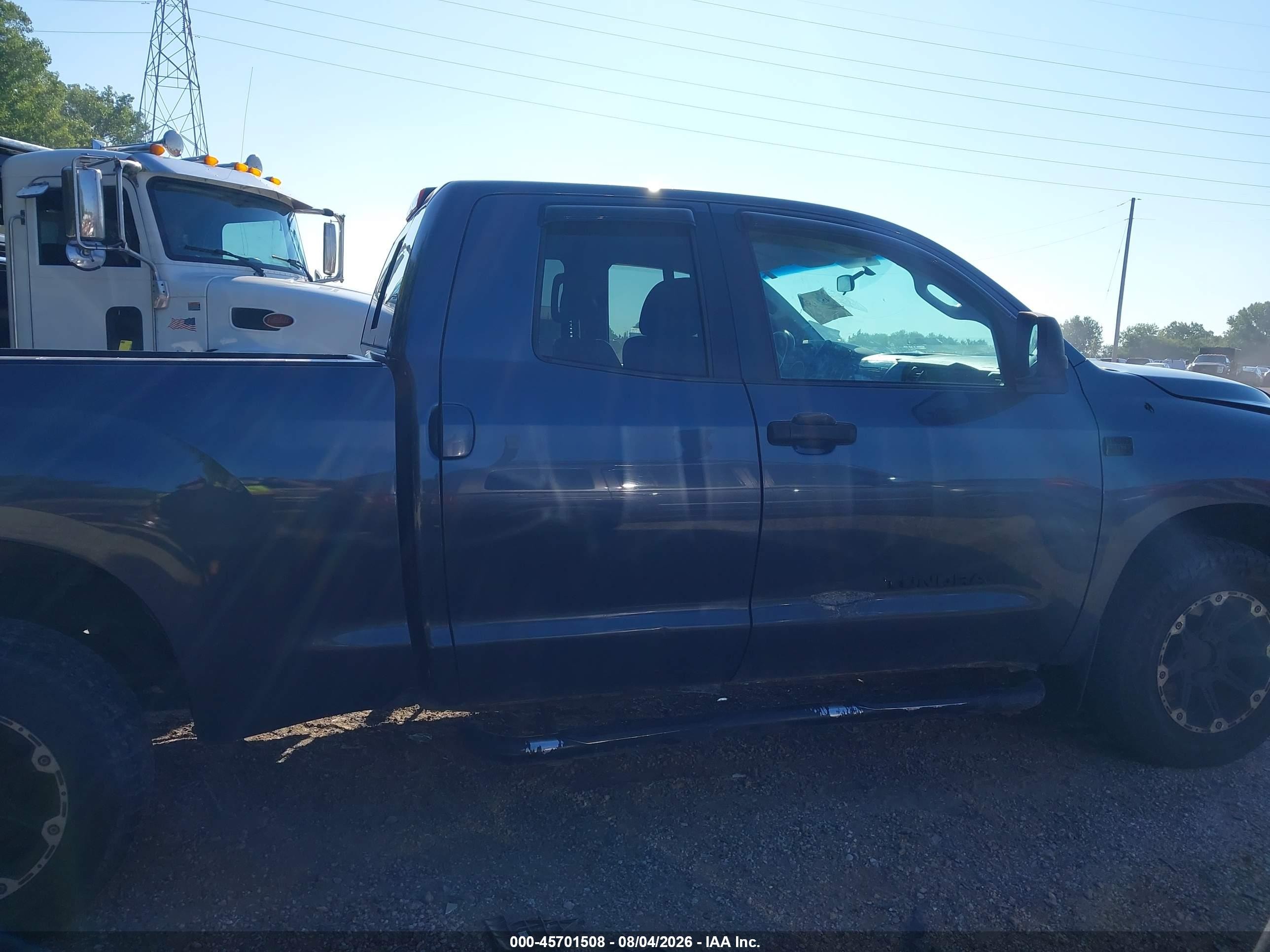 2010 Toyota Tundra Grade 4.6l V8 Gray vin: 5TFUM5F16AX005926