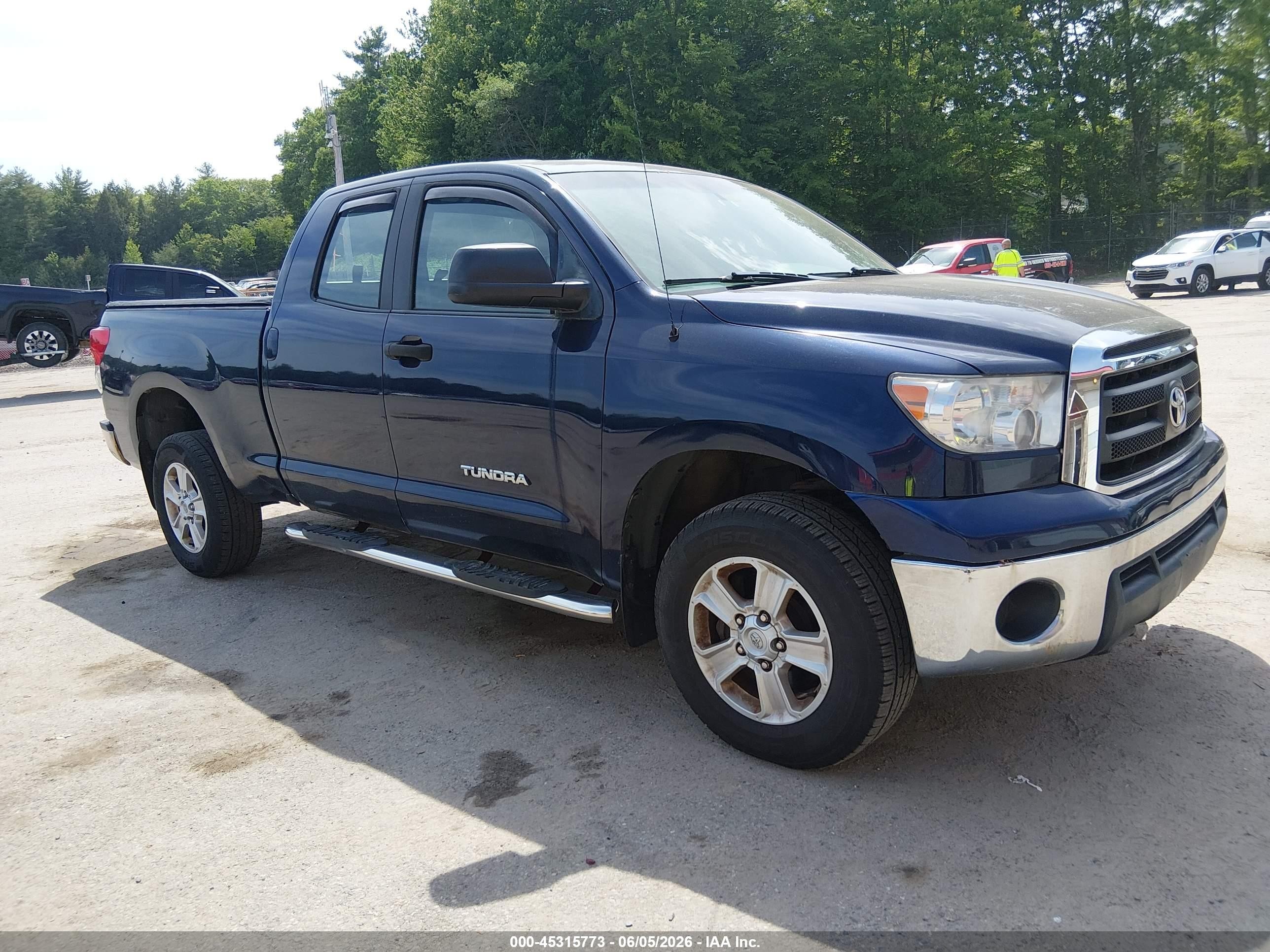 2010 Toyota Tundra Grade 4.6l V8 Blue vin: 5TFUM5F16AX014819
