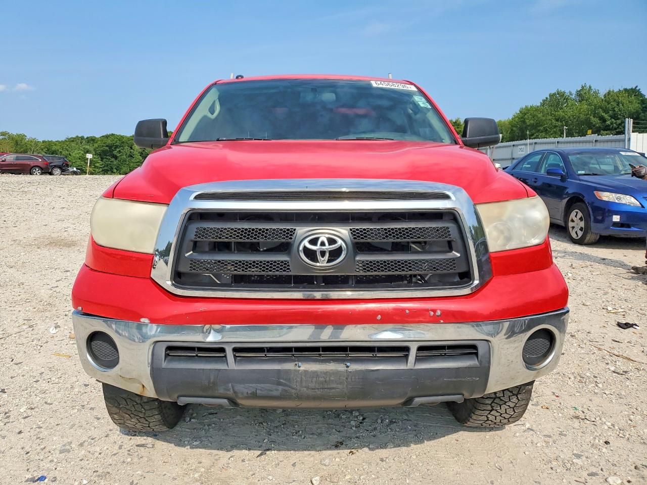 2011 Toyota Tundra Double Cab Sr5 Red vin: 5TFUM5F16BX023358