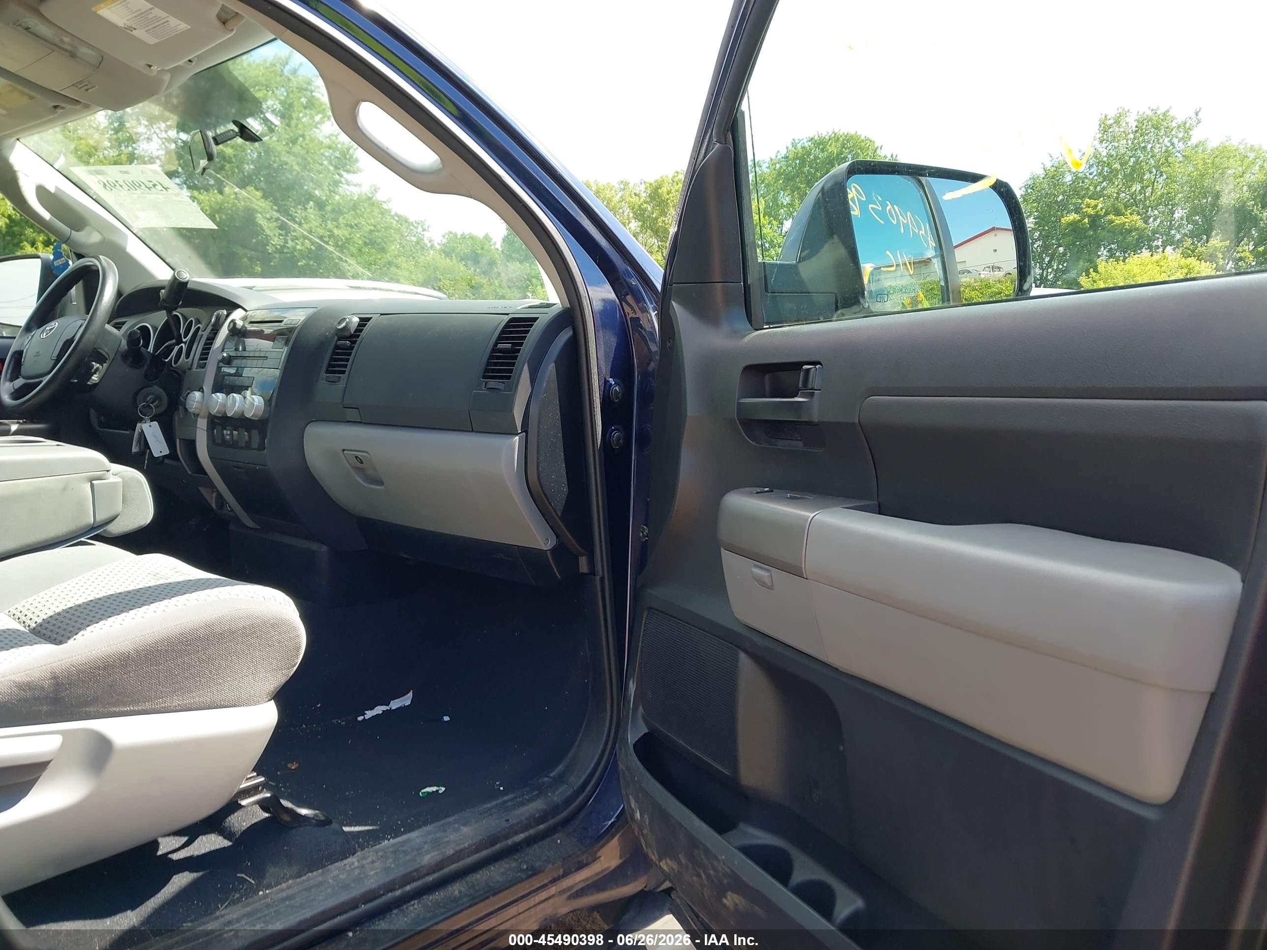 2012 Toyota Tundra Grade 4.6l V8 Синий vin: 5TFUM5F16CX038346