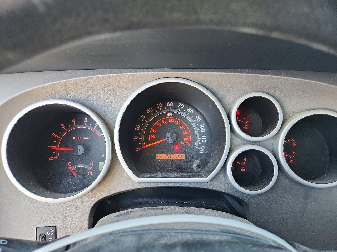 2013 Toyota Tundra Black vin: 5TFUM5F16DX042060