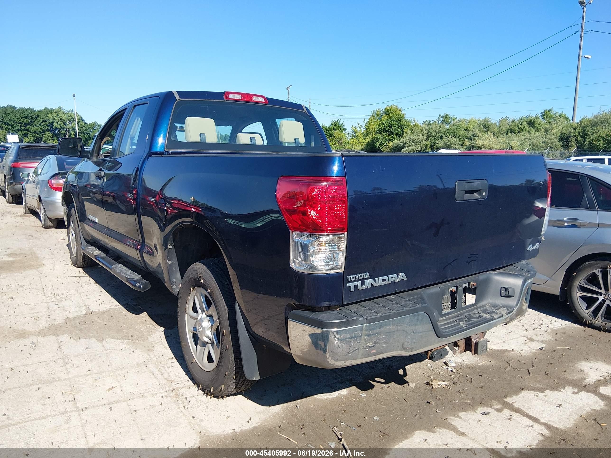 2010 Toyota Tundra Grade 4.6l V8 Синий vin: 5TFUM5F17AX008432