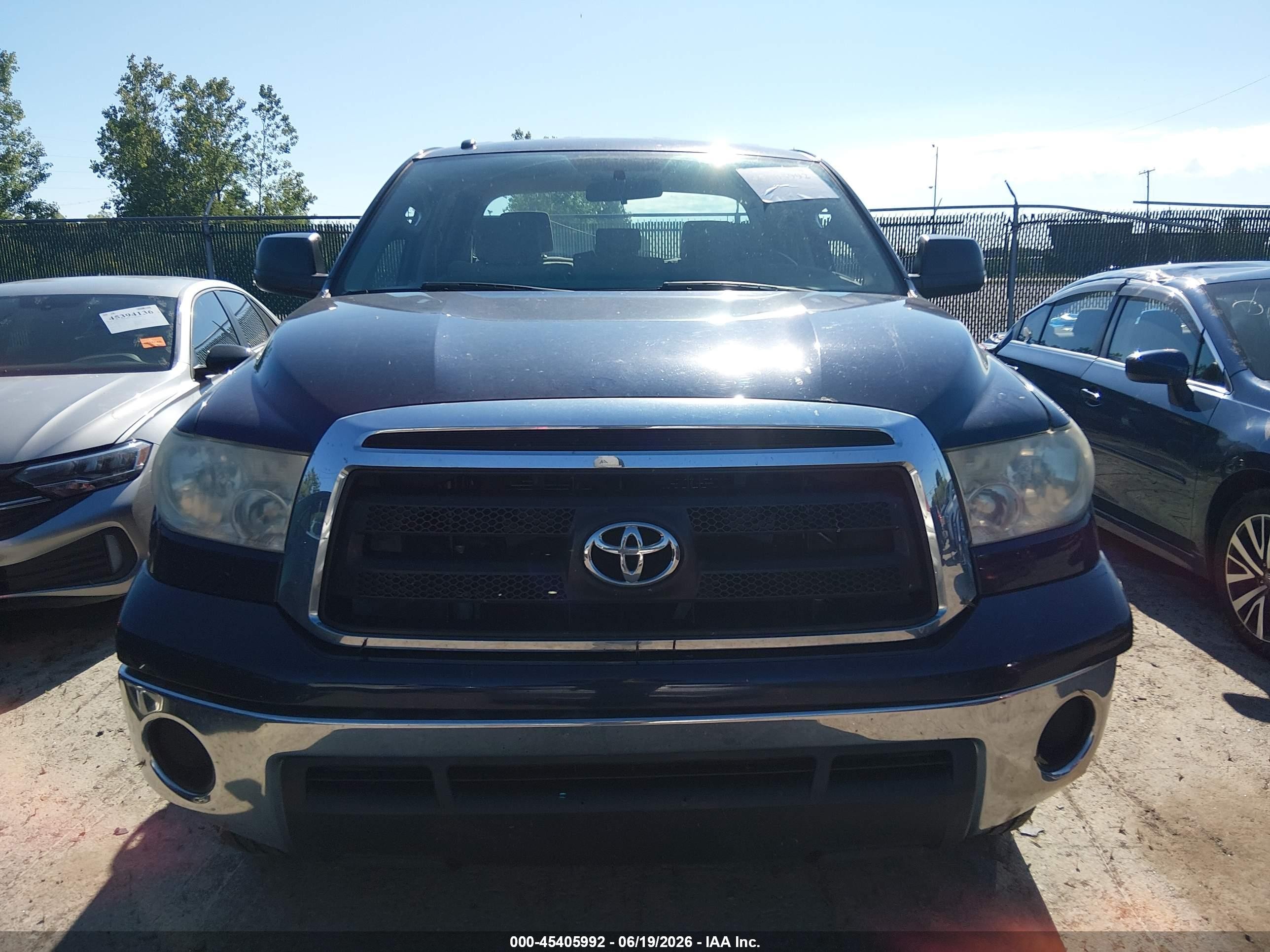 2010 Toyota Tundra Grade 4.6l V8 Синий vin: 5TFUM5F17AX008432