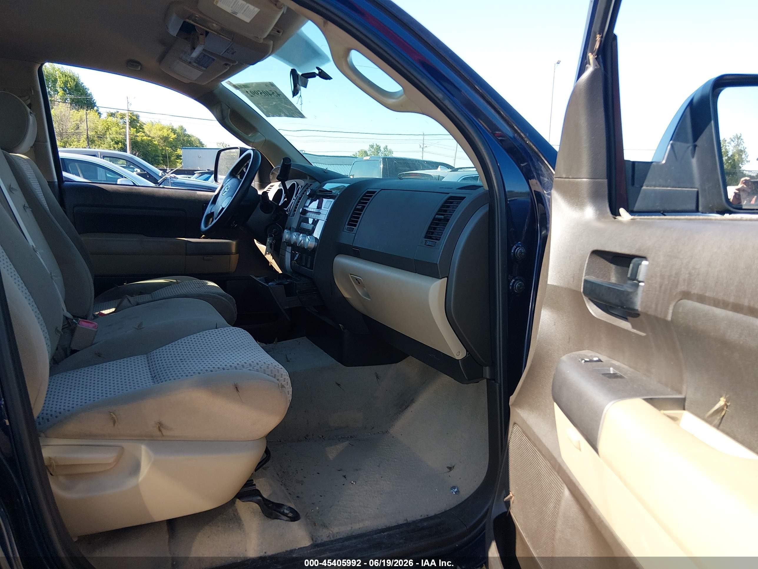 2010 Toyota Tundra Grade 4.6l V8 Синий vin: 5TFUM5F17AX008432