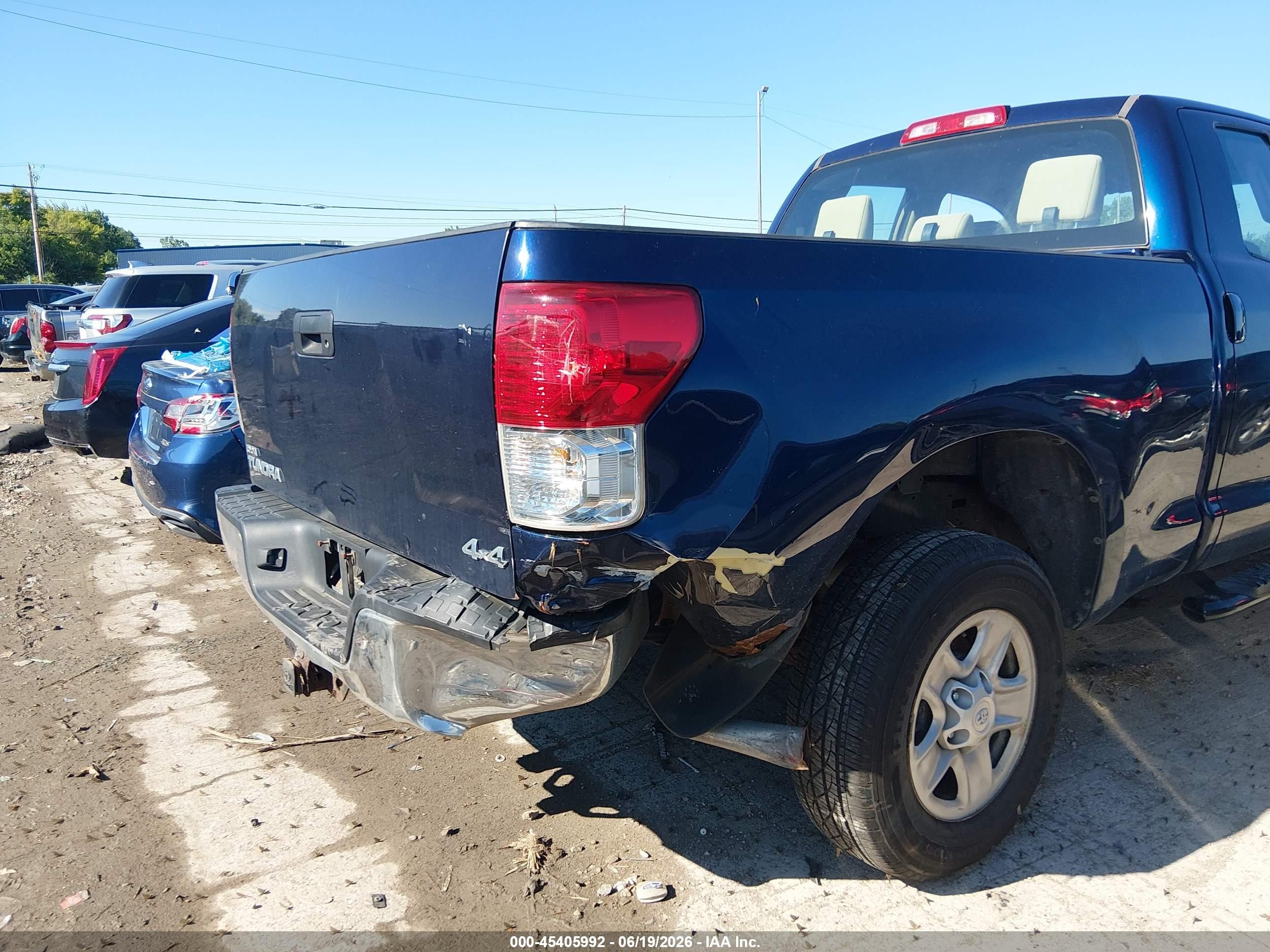 2010 Toyota Tundra Grade 4.6l V8 Синий vin: 5TFUM5F17AX008432