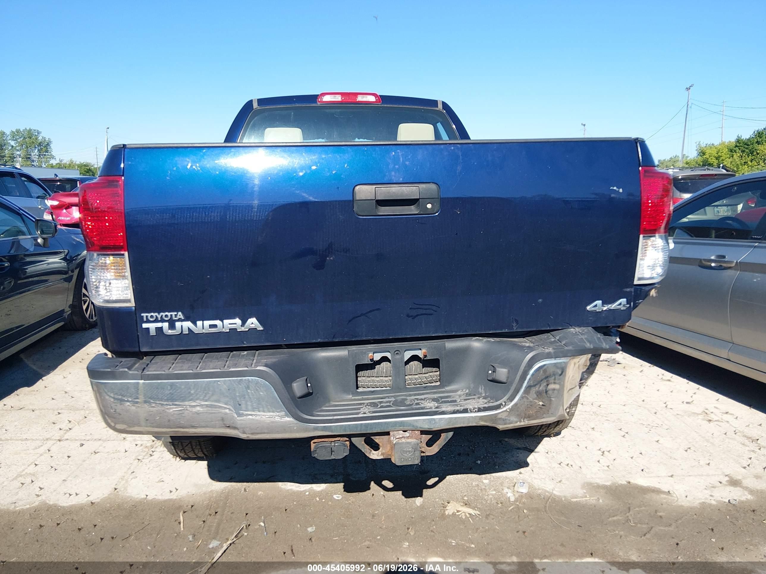 2010 Toyota Tundra Grade 4.6l V8 Синий vin: 5TFUM5F17AX008432
