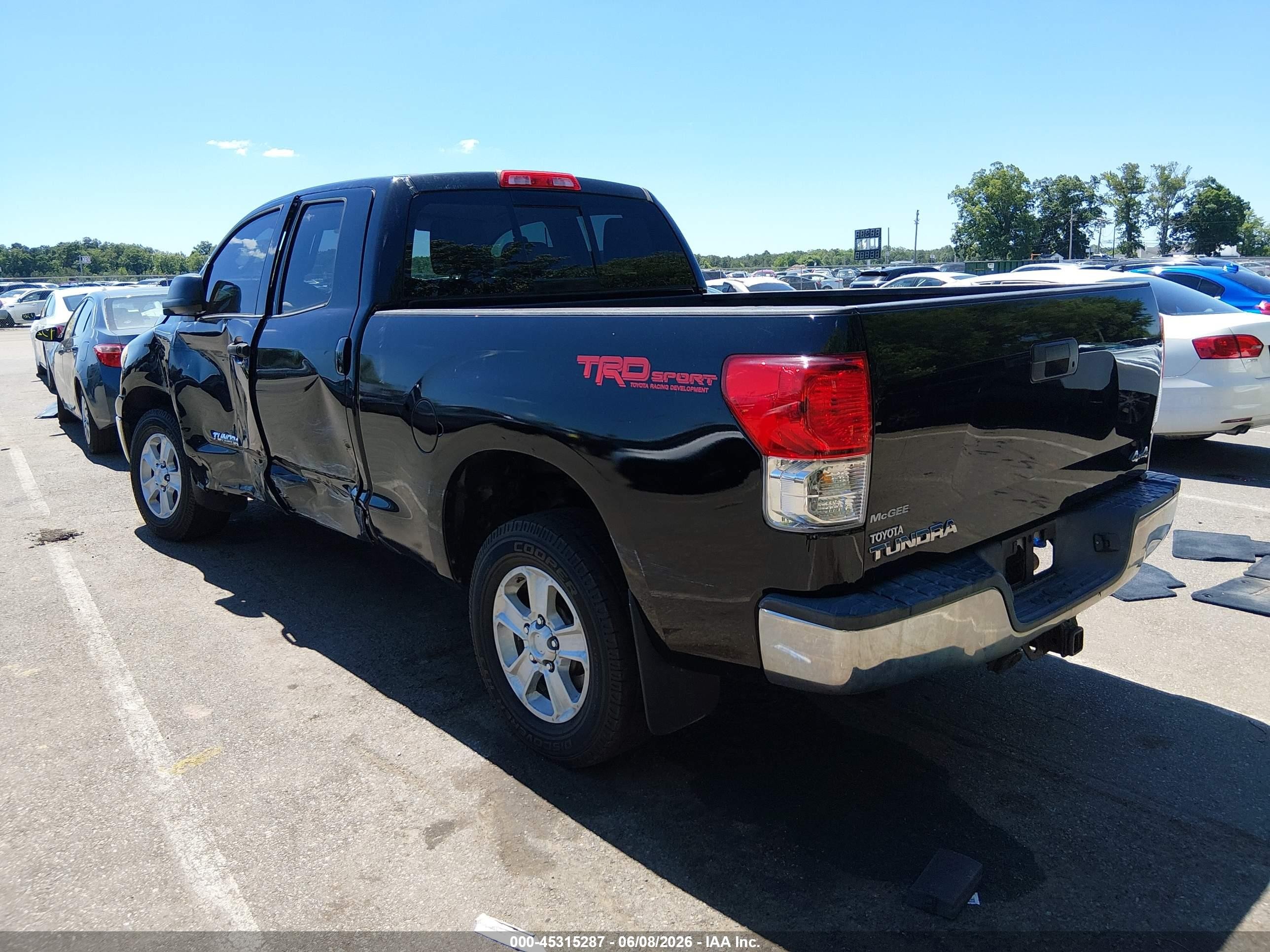 2013 Toyota Tundra Grade 4.6l V8 Черный vin: 5TFUM5F17DX047686
