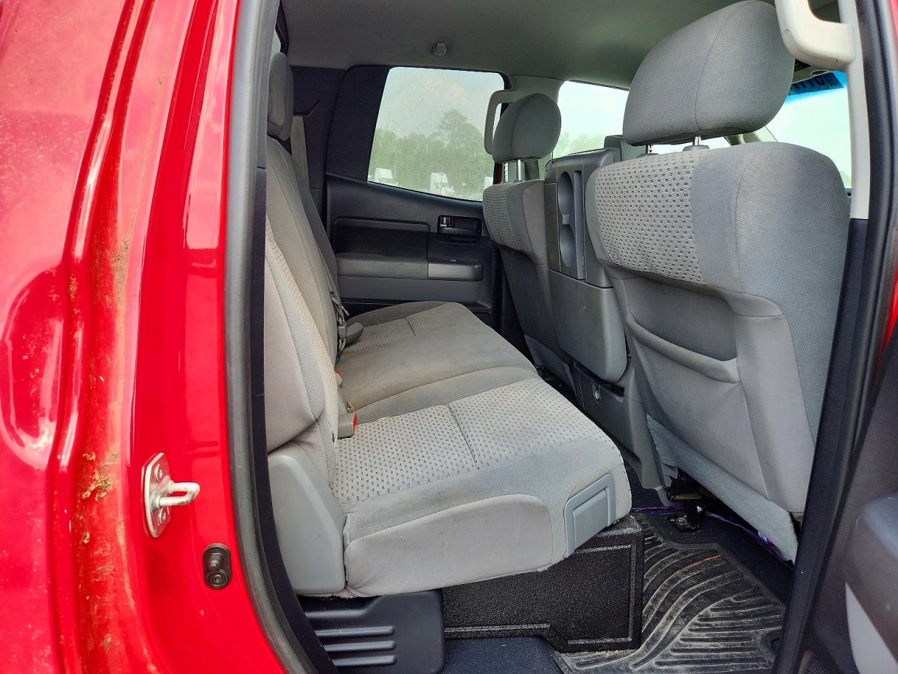 2013 Toyota Tundra Double Cab Sr5 Red vin: 5TFUM5F17DX049082