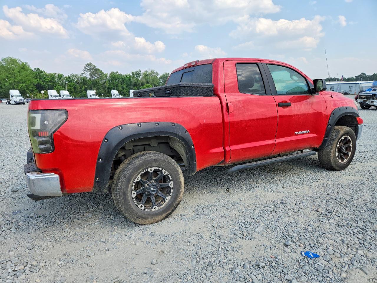 2013 Toyota Tundra Double Cab Sr5 Red vin: 5TFUM5F17DX049082