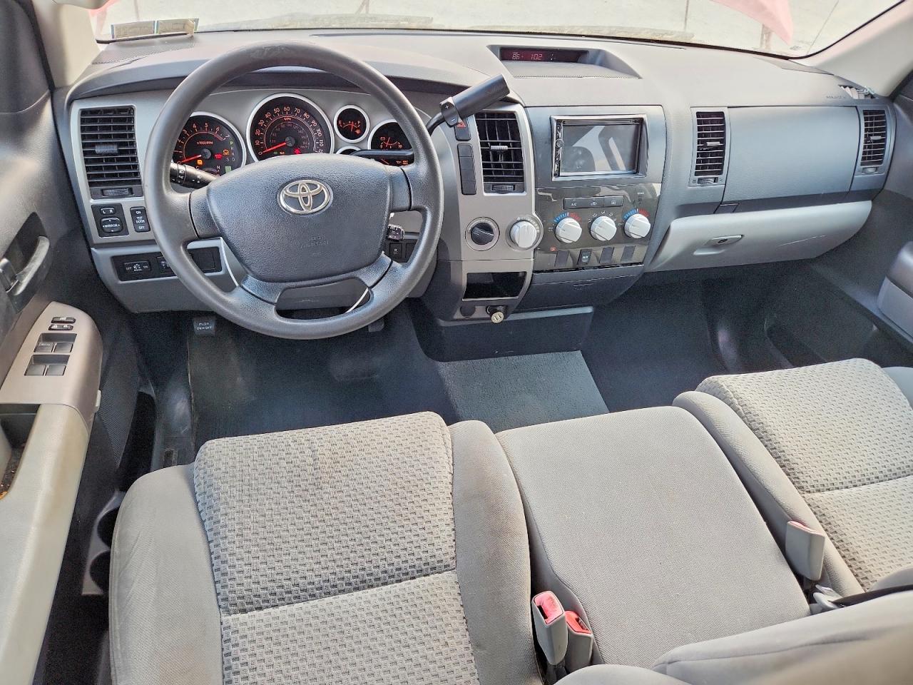 2013 Toyota Tundra Double Cab Sr5 Red vin: 5TFUM5F17DX049082