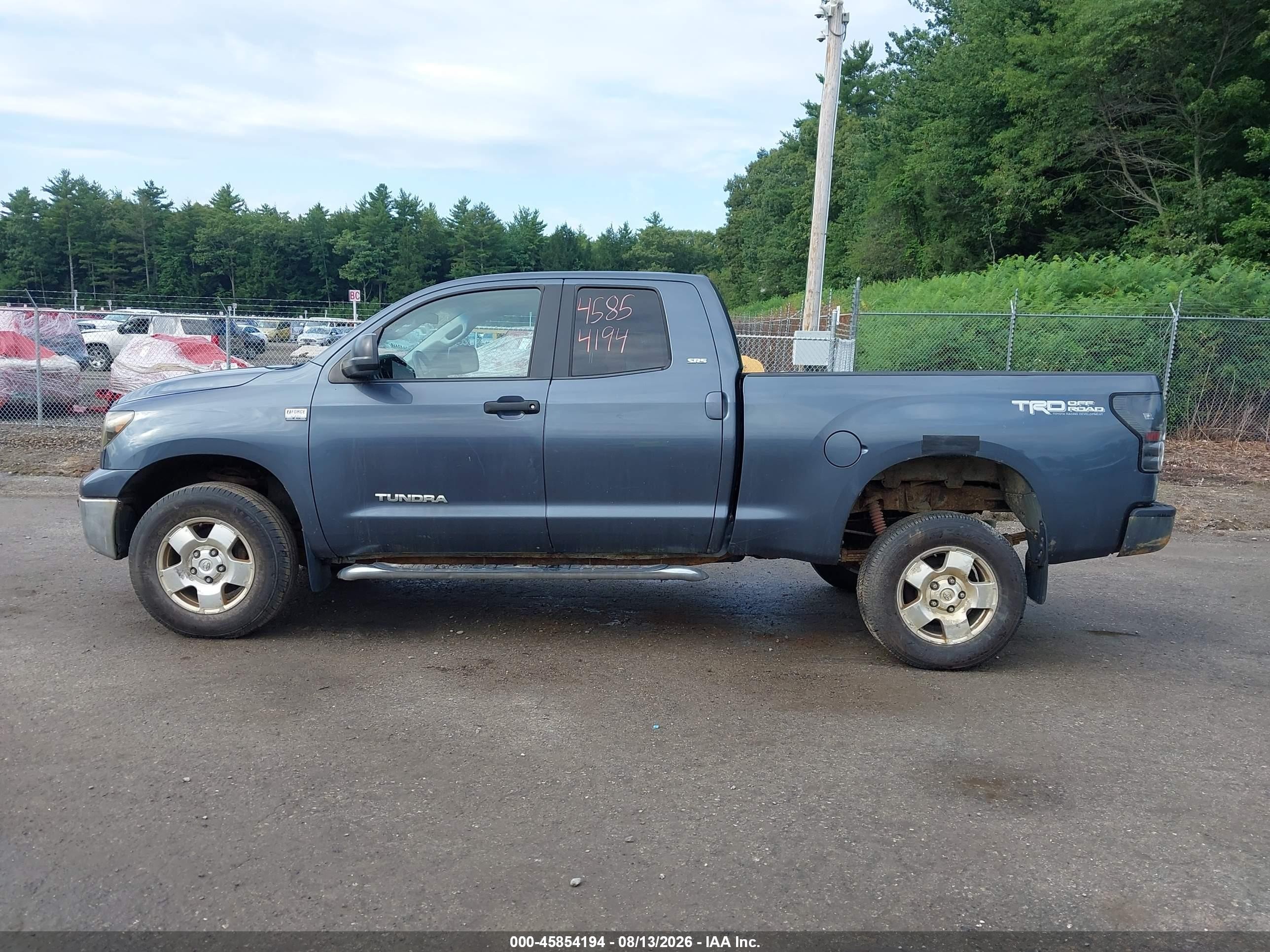 2010 Toyota Tundra Grade 4.6l V8 Blue vin: 5TFUM5F18AX002395
