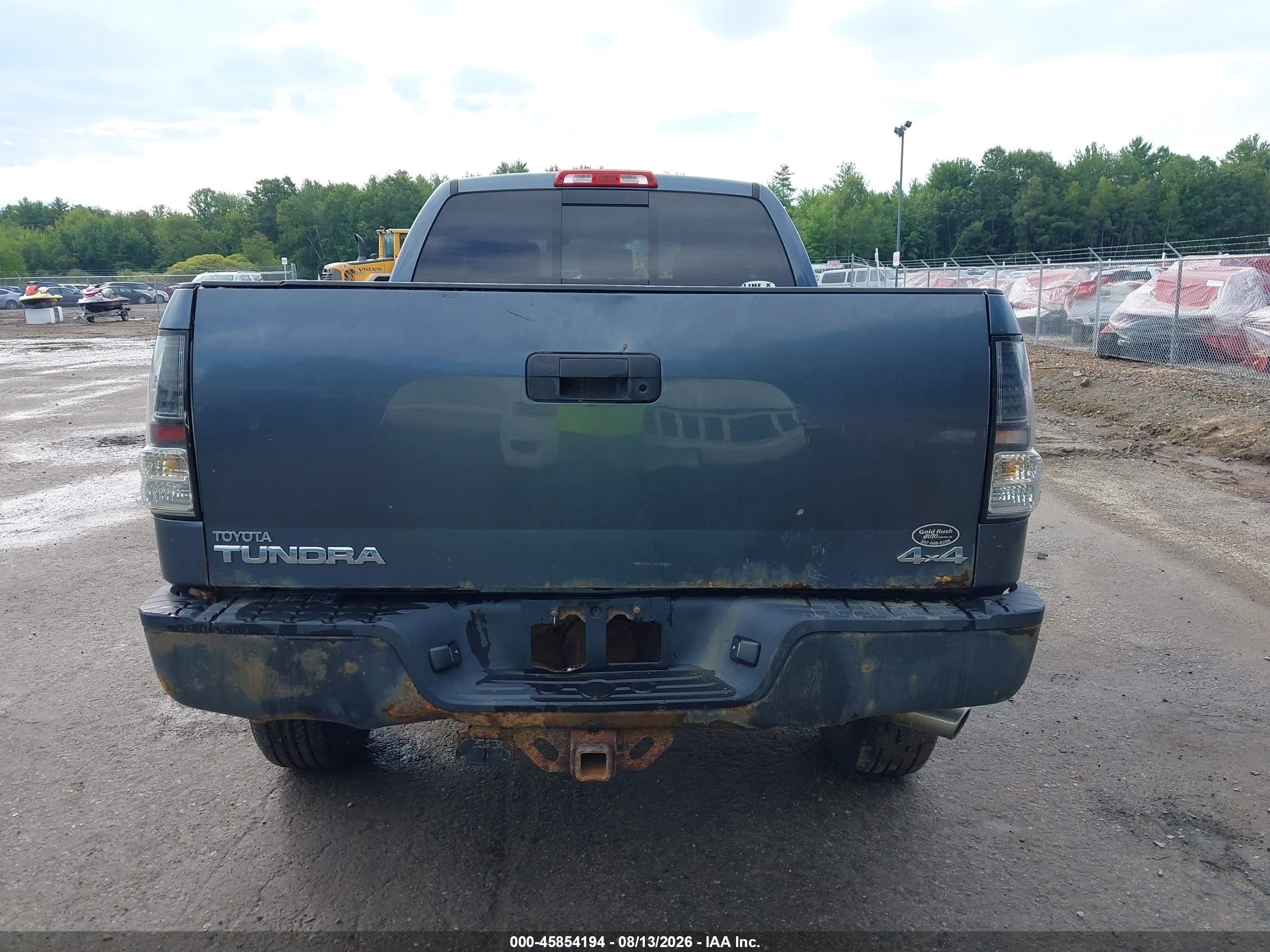 2010 Toyota Tundra Grade 4.6l V8 Blue vin: 5TFUM5F18AX002395