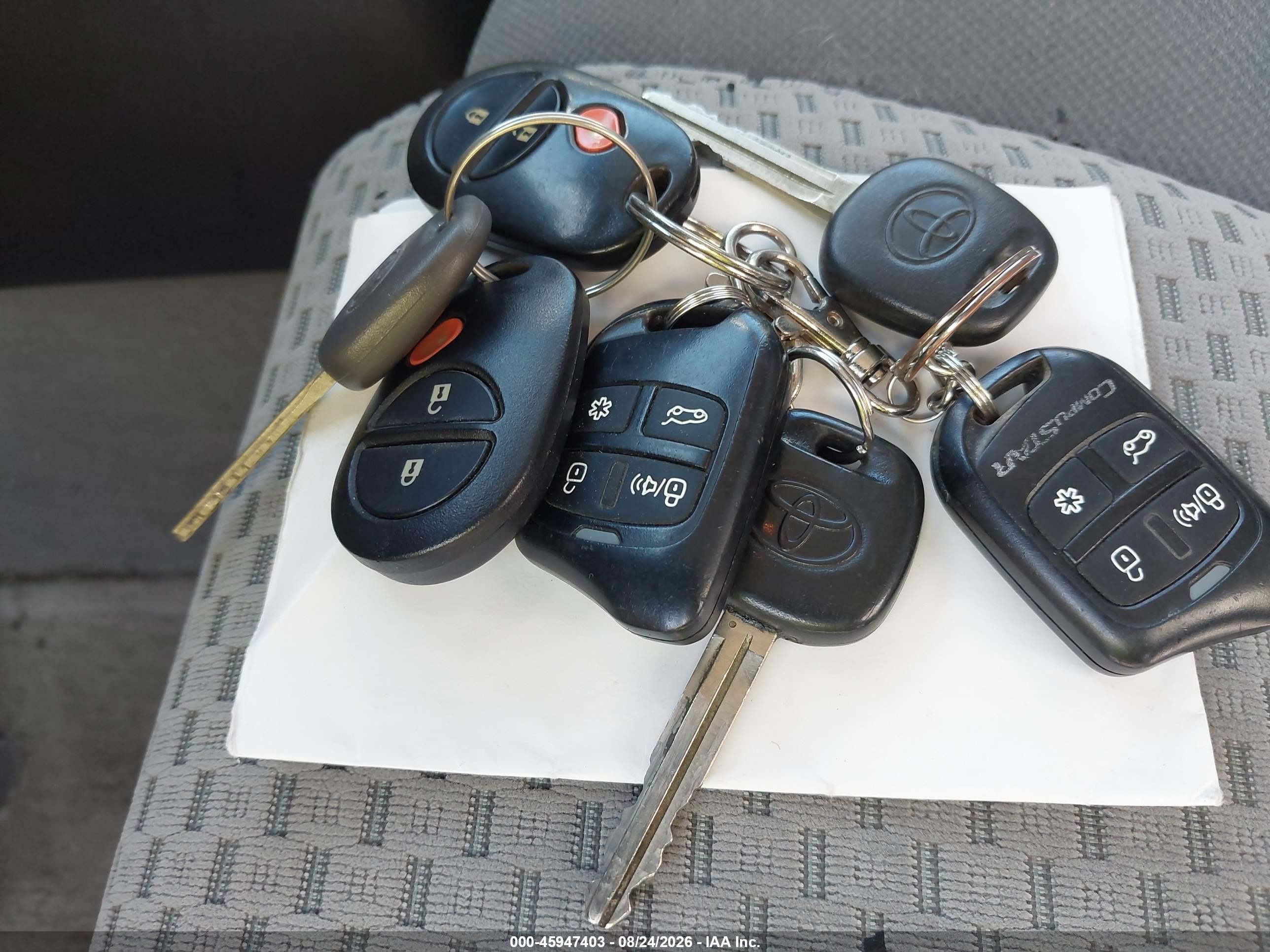 2010 Toyota Tundra Grade 4.6l V8 Бордовый vin: 5TFUM5F18AX007354