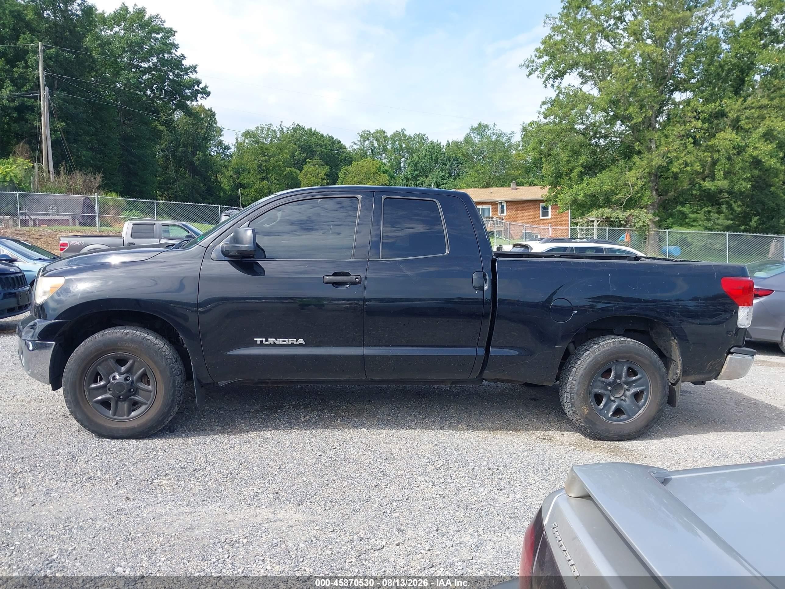 2011 Toyota Tundra Grade 4.6l V8 Черный vin: 5TFUM5F18BX019912