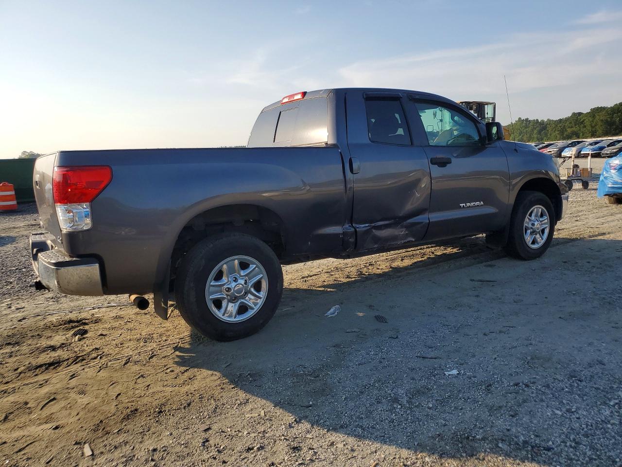 2012 Toyota Tundra Double Cab Sr5 Gray vin: 5TFUM5F18CX031558
