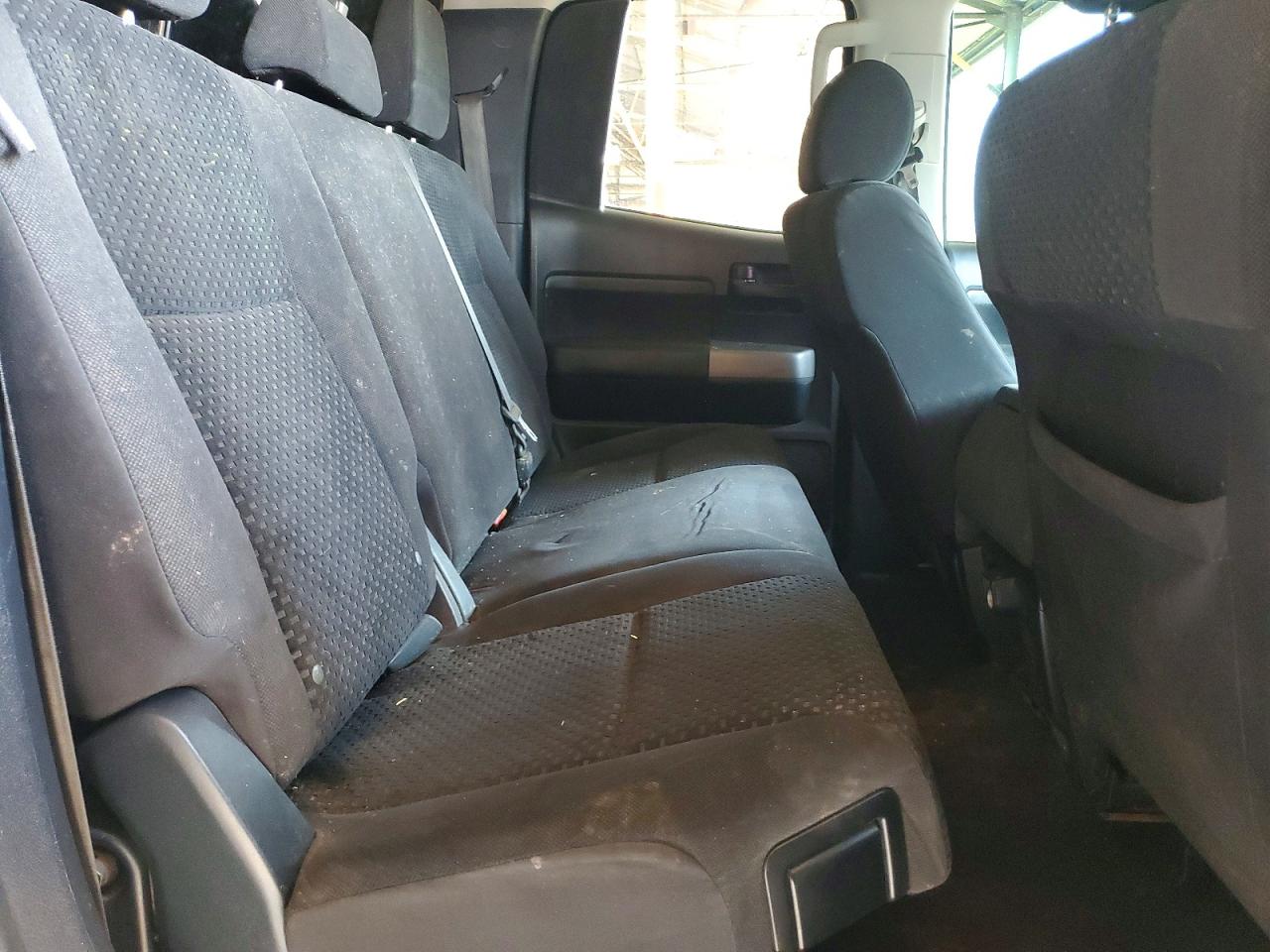 2013 Toyota Tundra Double Cab Sr5 Silver vin: 5TFUM5F18DX047714