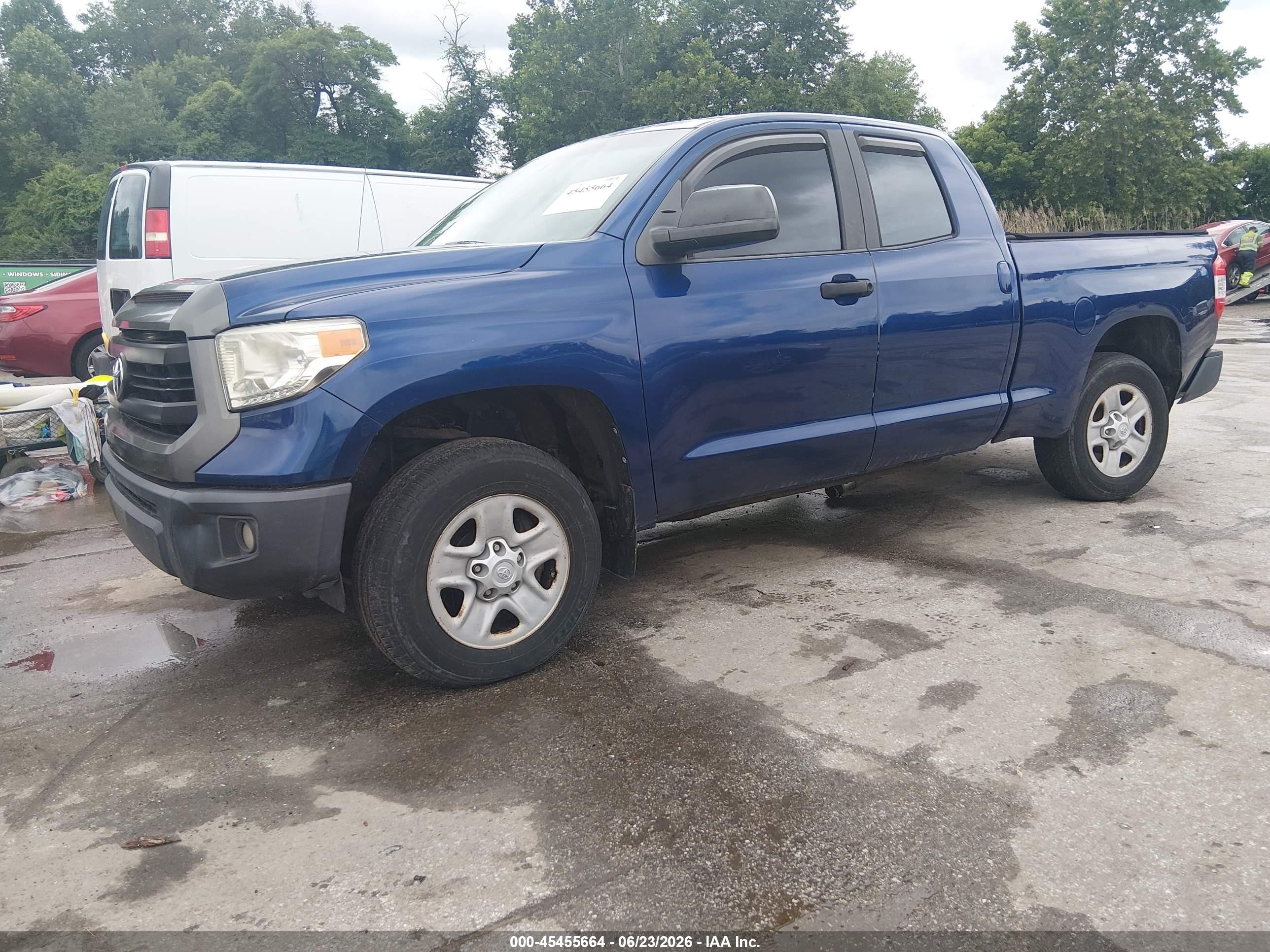 2014 Toyota Tundra Sr 4.6l V8 Blue vin: 5TFUM5F18EX050887