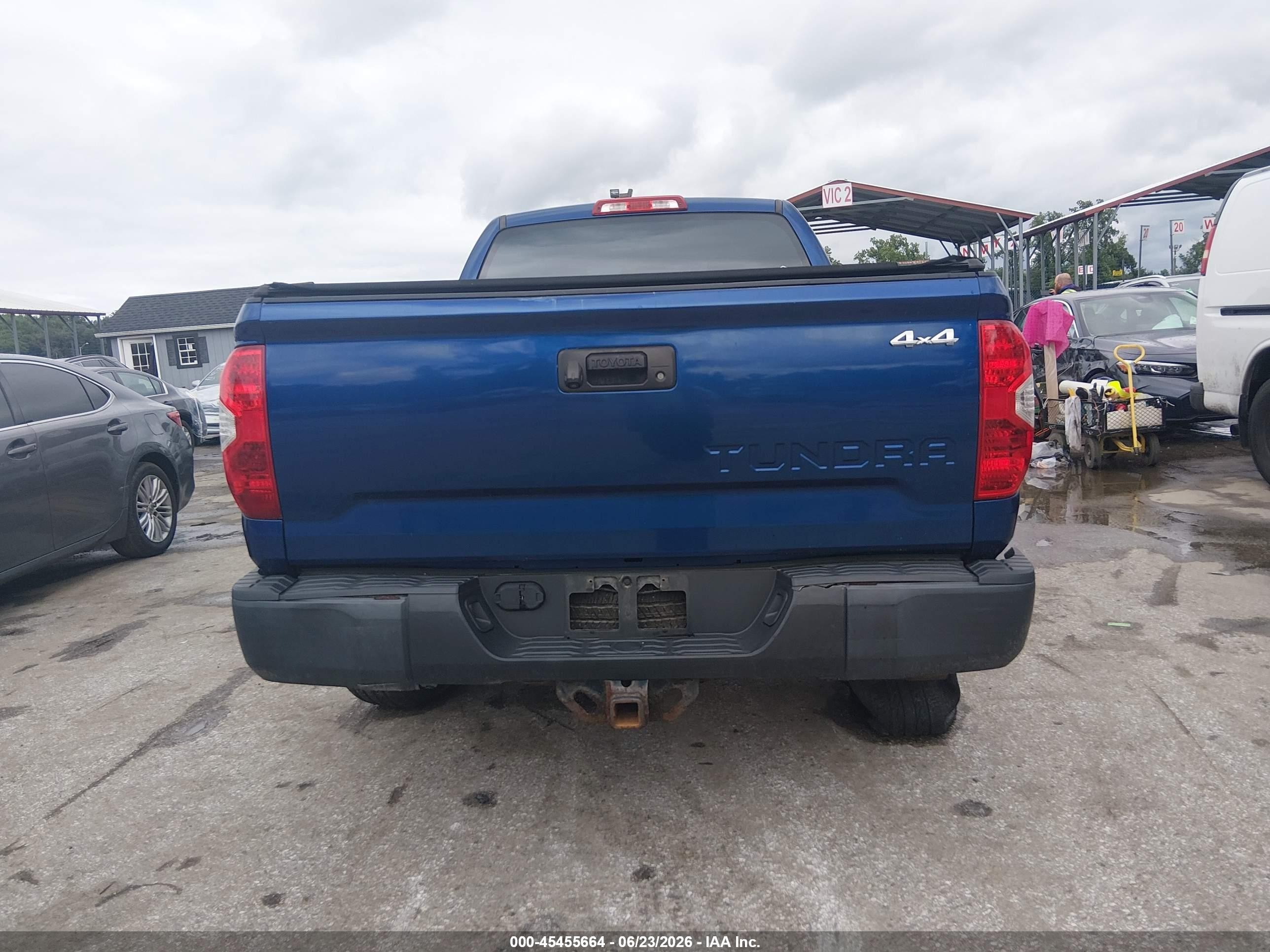 2014 Toyota Tundra Sr 4.6l V8 Blue vin: 5TFUM5F18EX050887