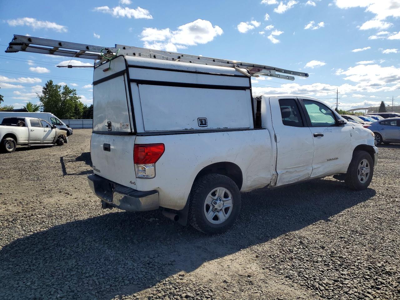 2010 Toyota Tundra Double Cab Sr5 White vin: 5TFUM5F19AX004124